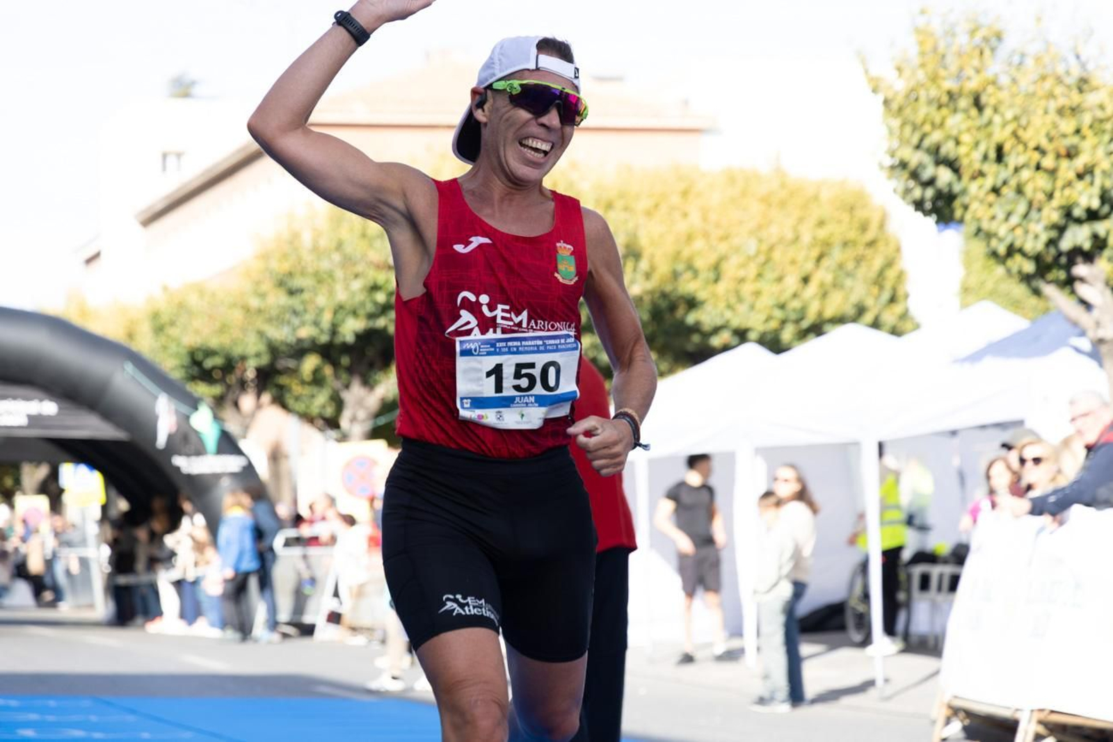 En imágenes: multitudinaria e histórica XXIX Media Maratón 'Ciudad de Jaén' y 10k en memoria de Paco Manzaneda (2)