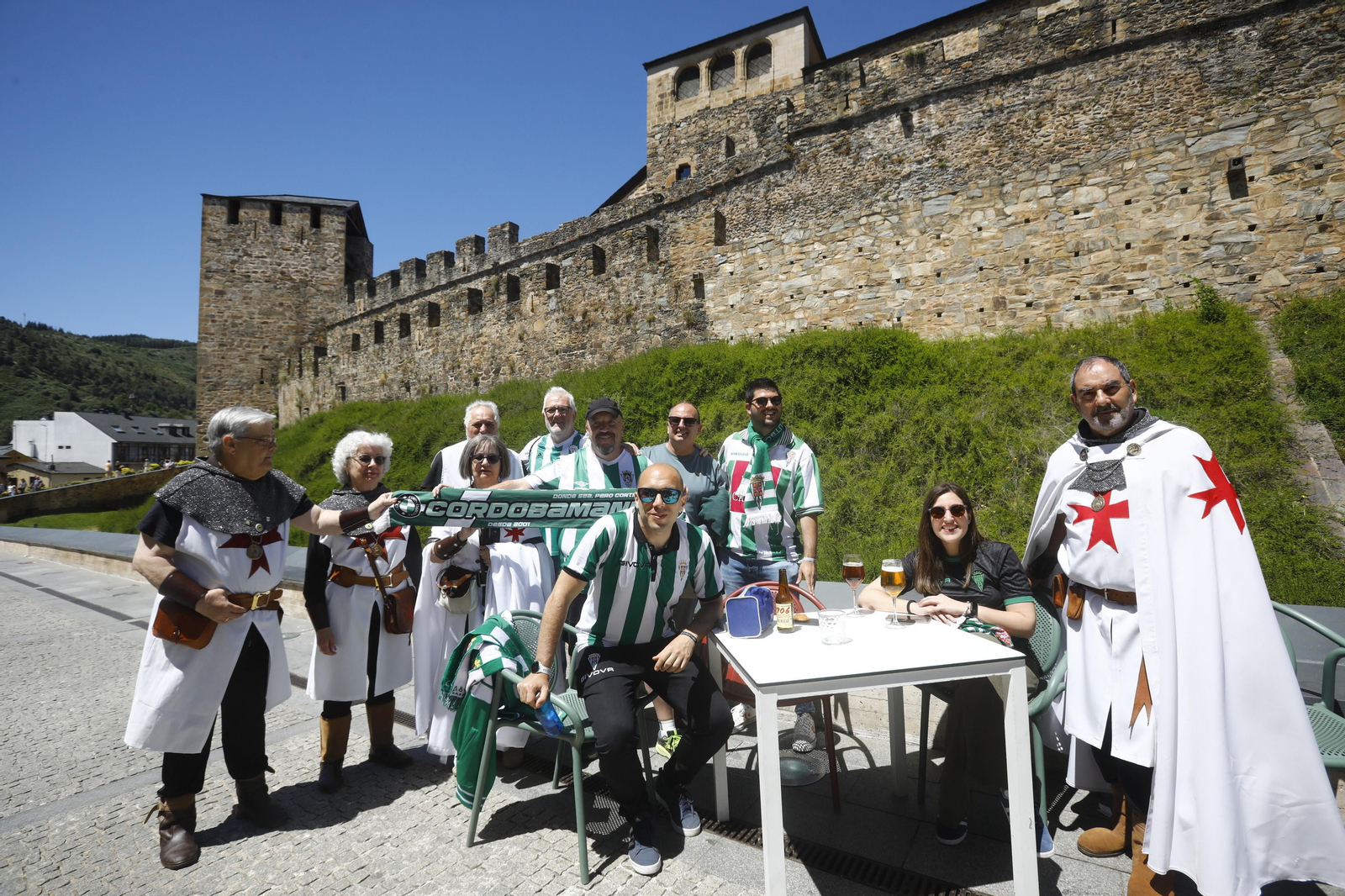 Las mejores fotos de los seguidores del Córdoba CF en Ponferrada