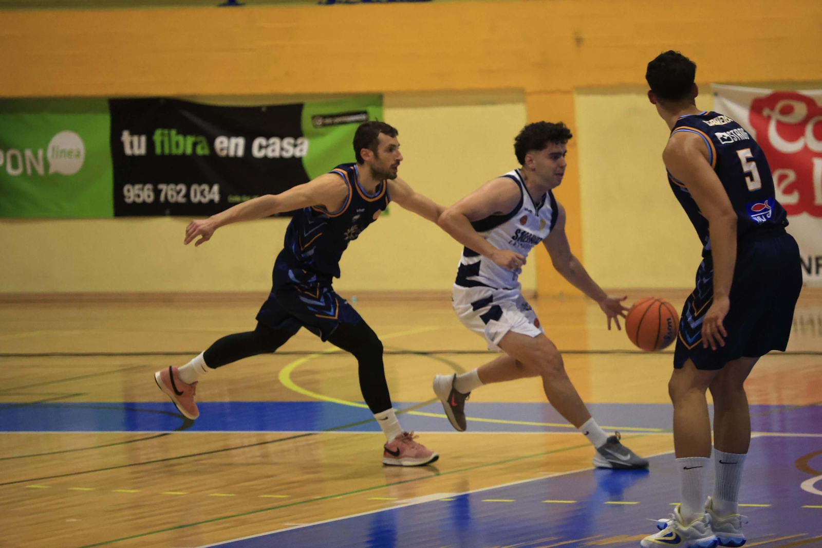 Las fotos del Unión Linense Baloncesto - CB Salliver Fuengirola de Tercera FEB