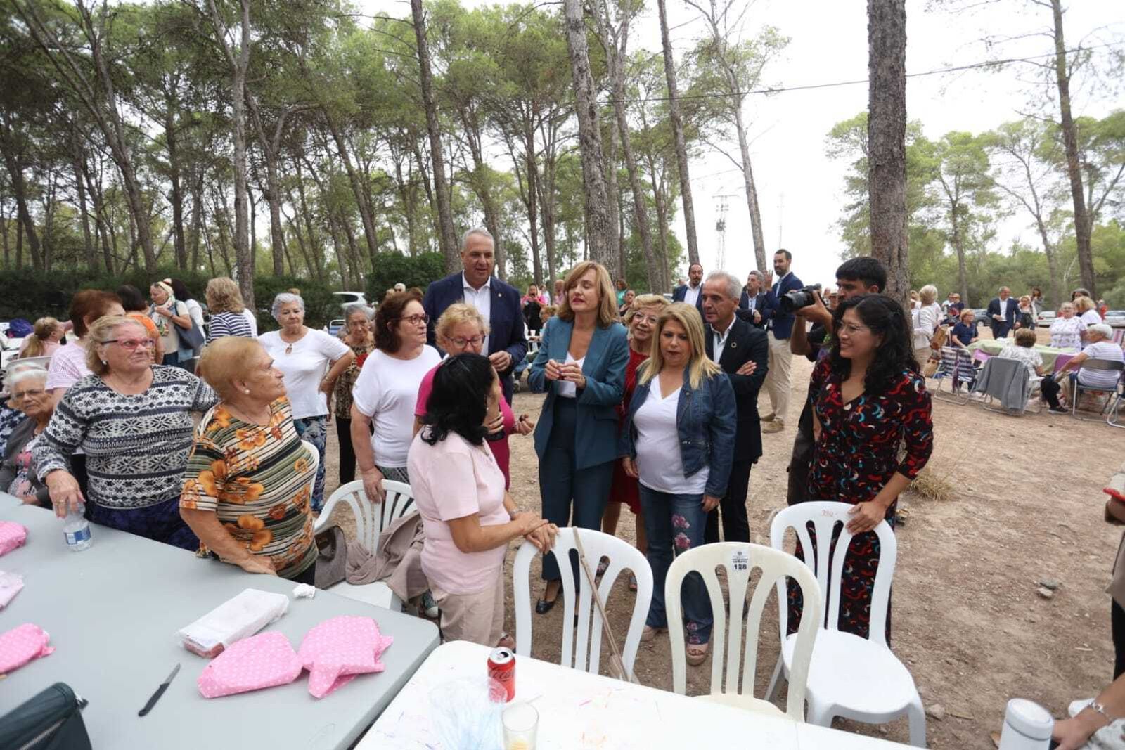 La ministra de Educación y Formación Profesional acuda a una convivencia de mujeres en Jerez