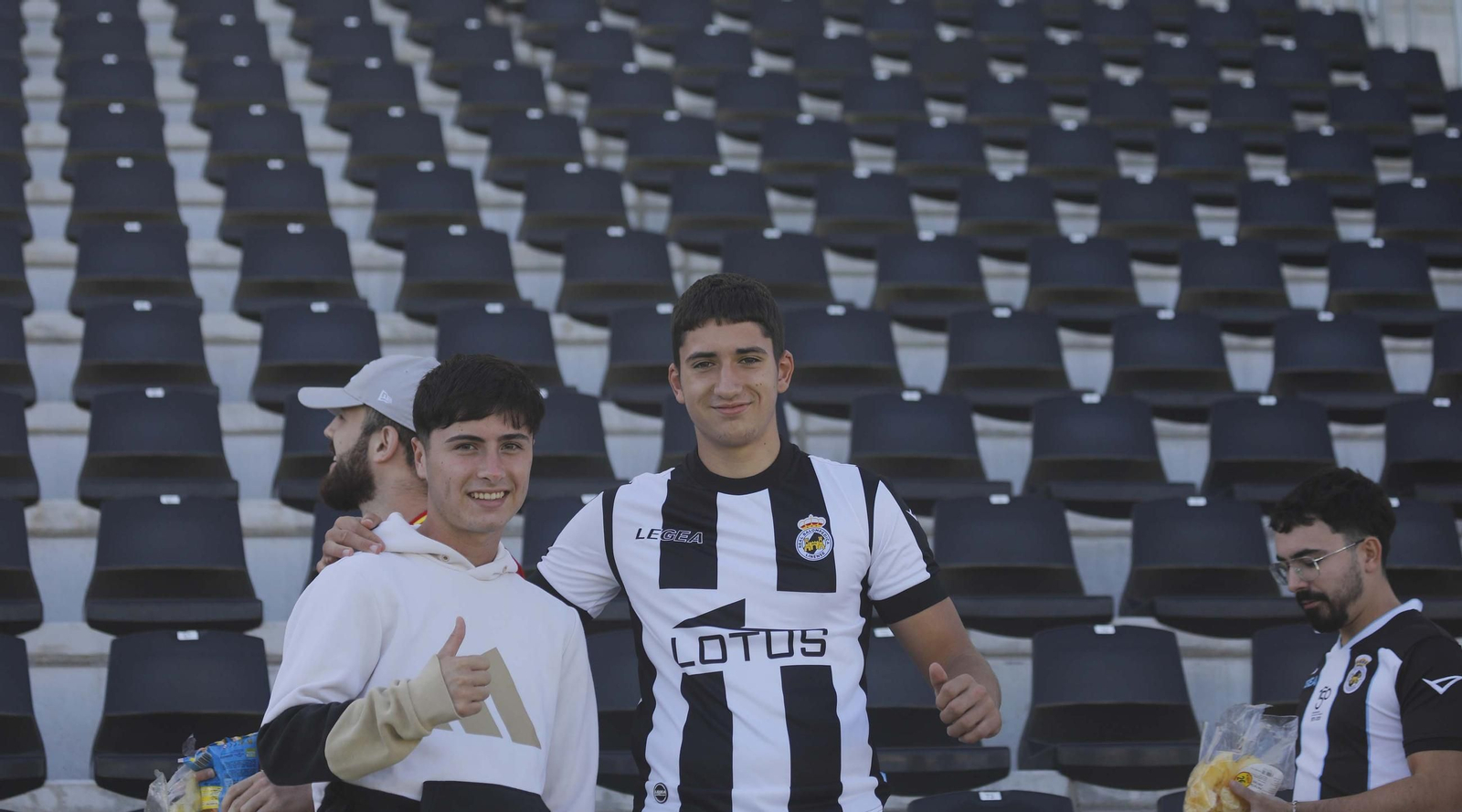 Búscate en el Ciudad de La Línea durante el Balona - Don Benito