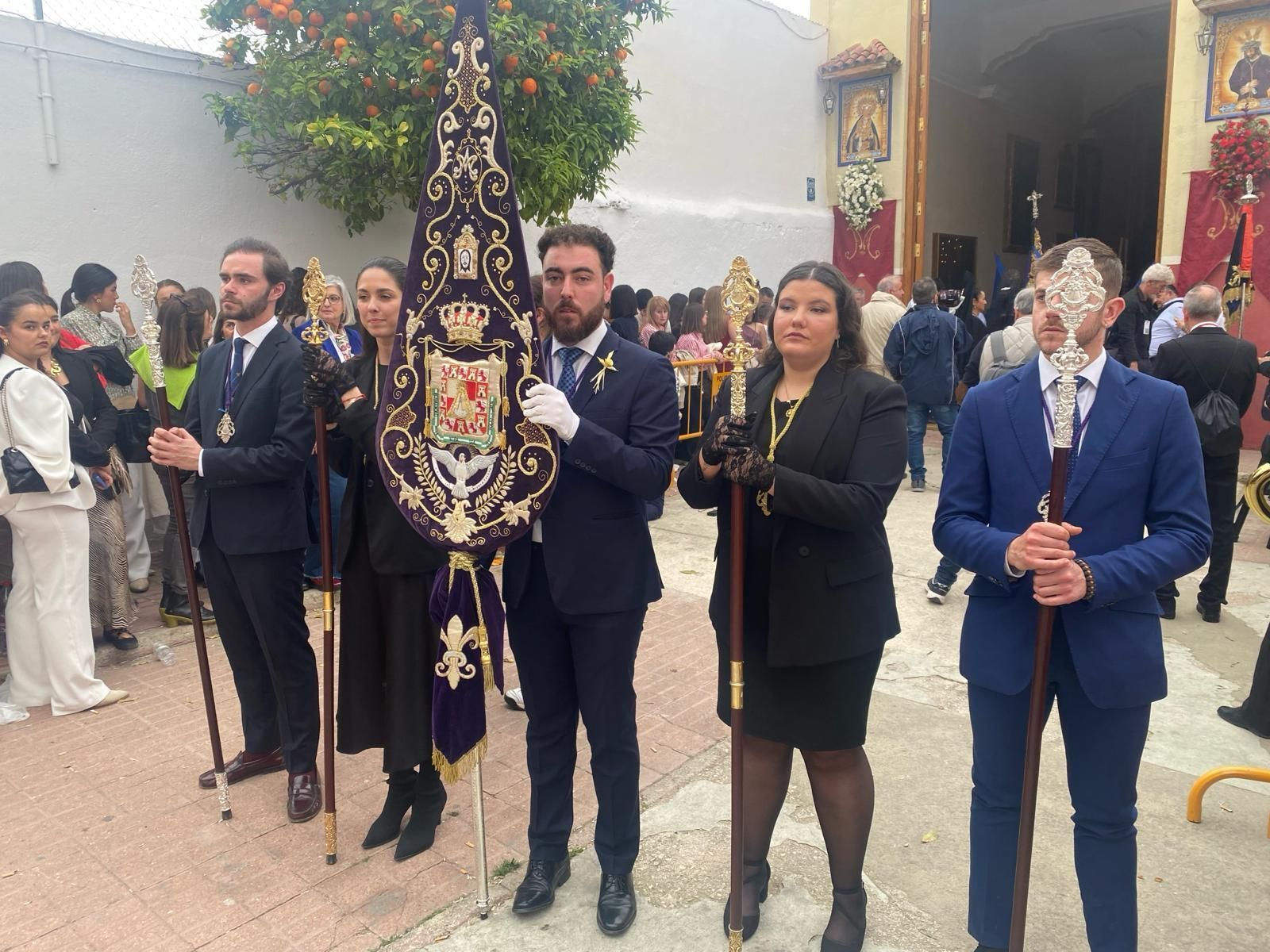 Tarde de Domingo de Ramos con cielos grises