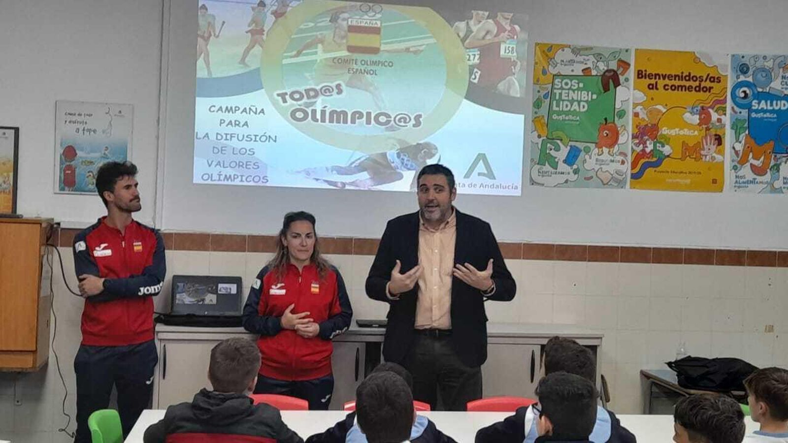 El delegado de la Junta, Juan José Alonso, durante su intervención.