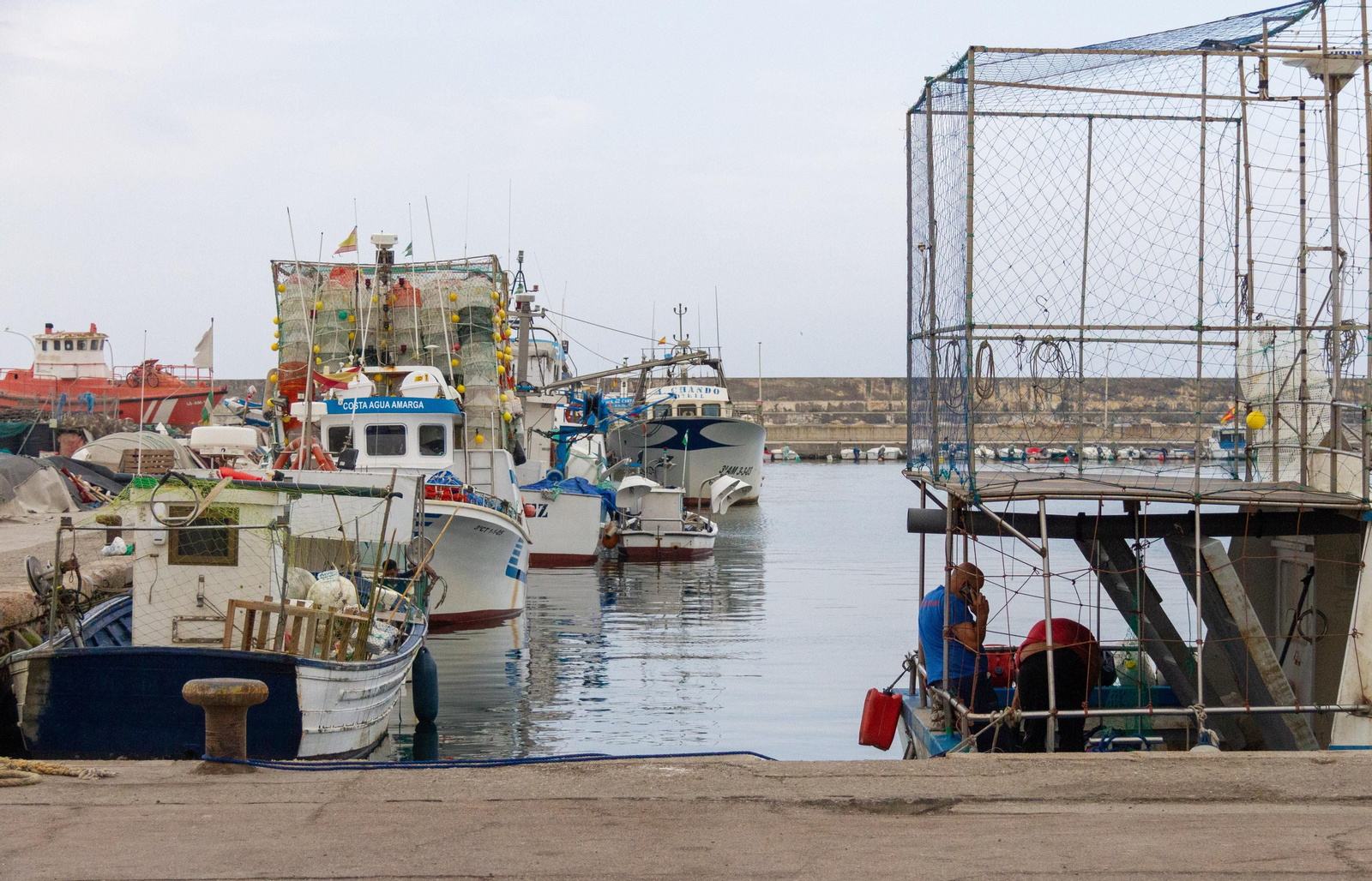Los pescadores andaluces anuncian huelga a principio de año por los nuevos recortes impuestos por Europa