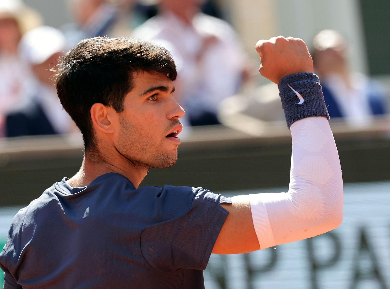 Las fotos del primer título de Carlos Alcaraz en Roland Garros