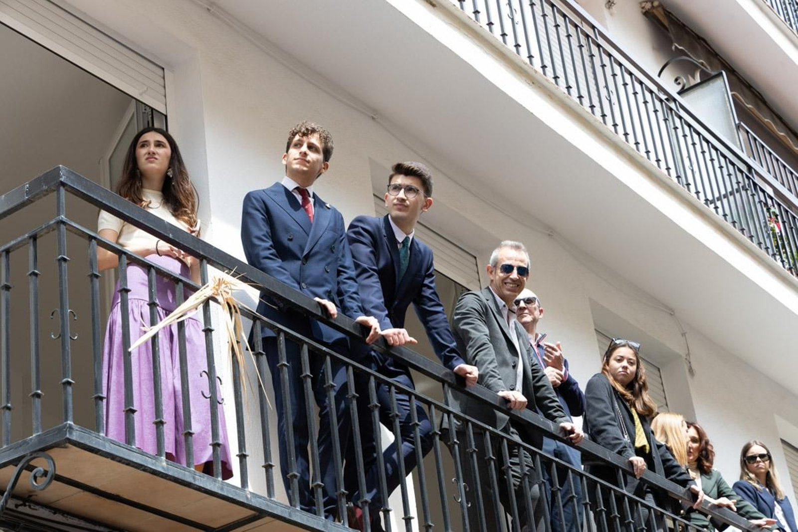 Los jiennenses se echan a la calle para presenciar la primera de las procesiones de la jornada: la Borriquilla (II)