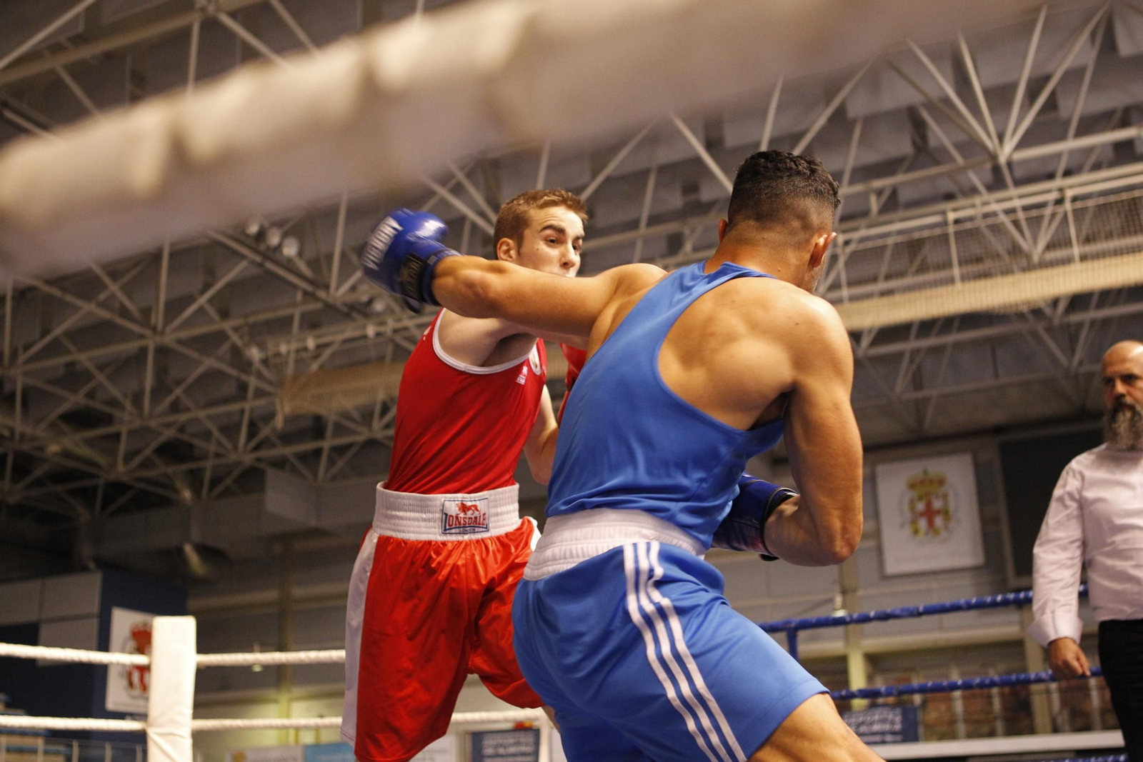 Fotogalería de la velada solidaria de boxeo