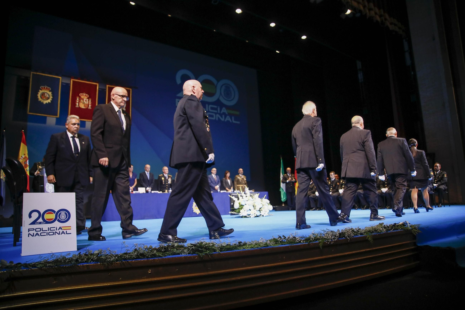 Las imágenes de la celebración del Patrón de la Policía Nacional en Almería, los Santos Ángeles Custodios