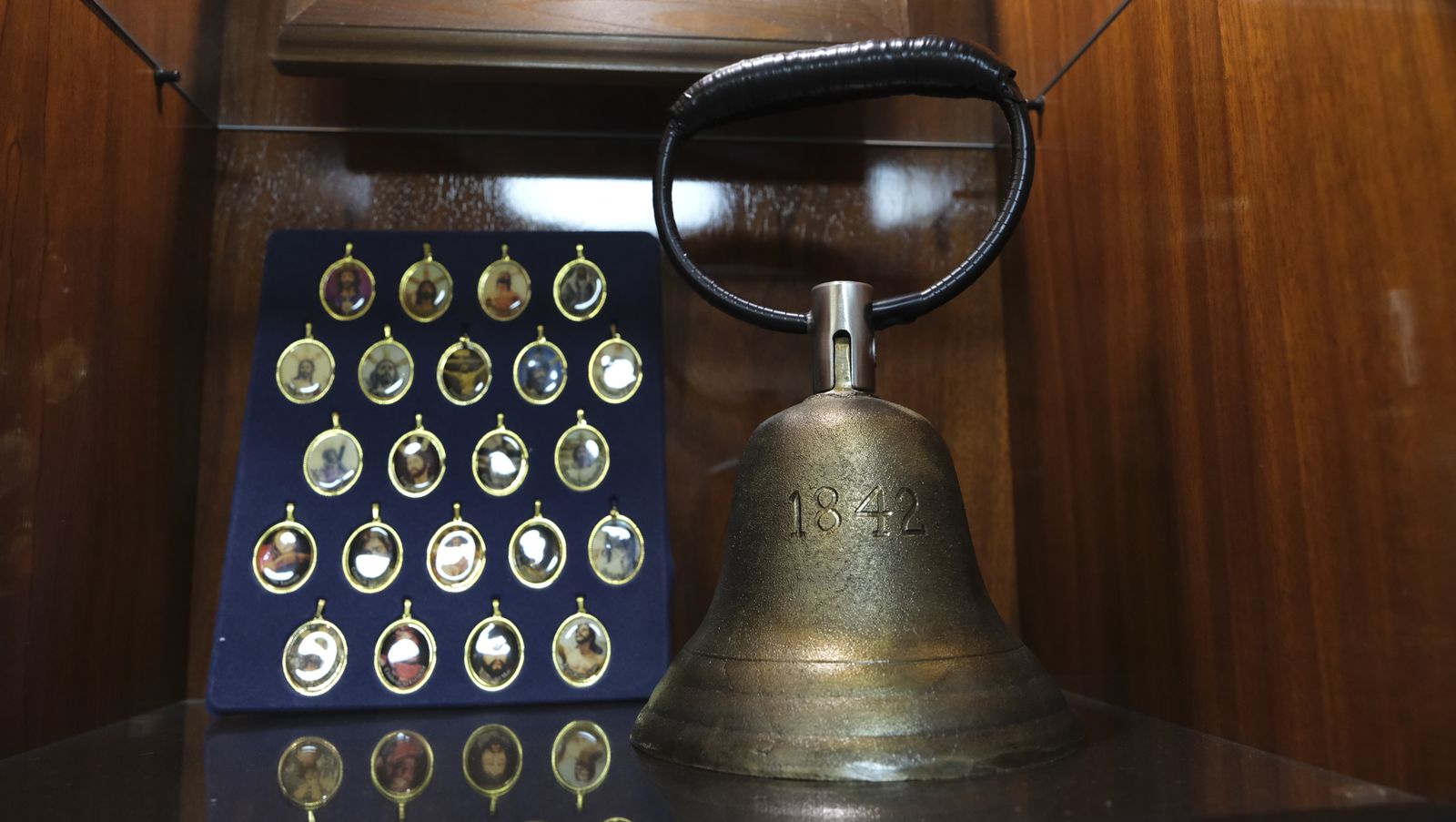 Fotogalería de la colección en miniatura de la Semana Santa de Almería.
