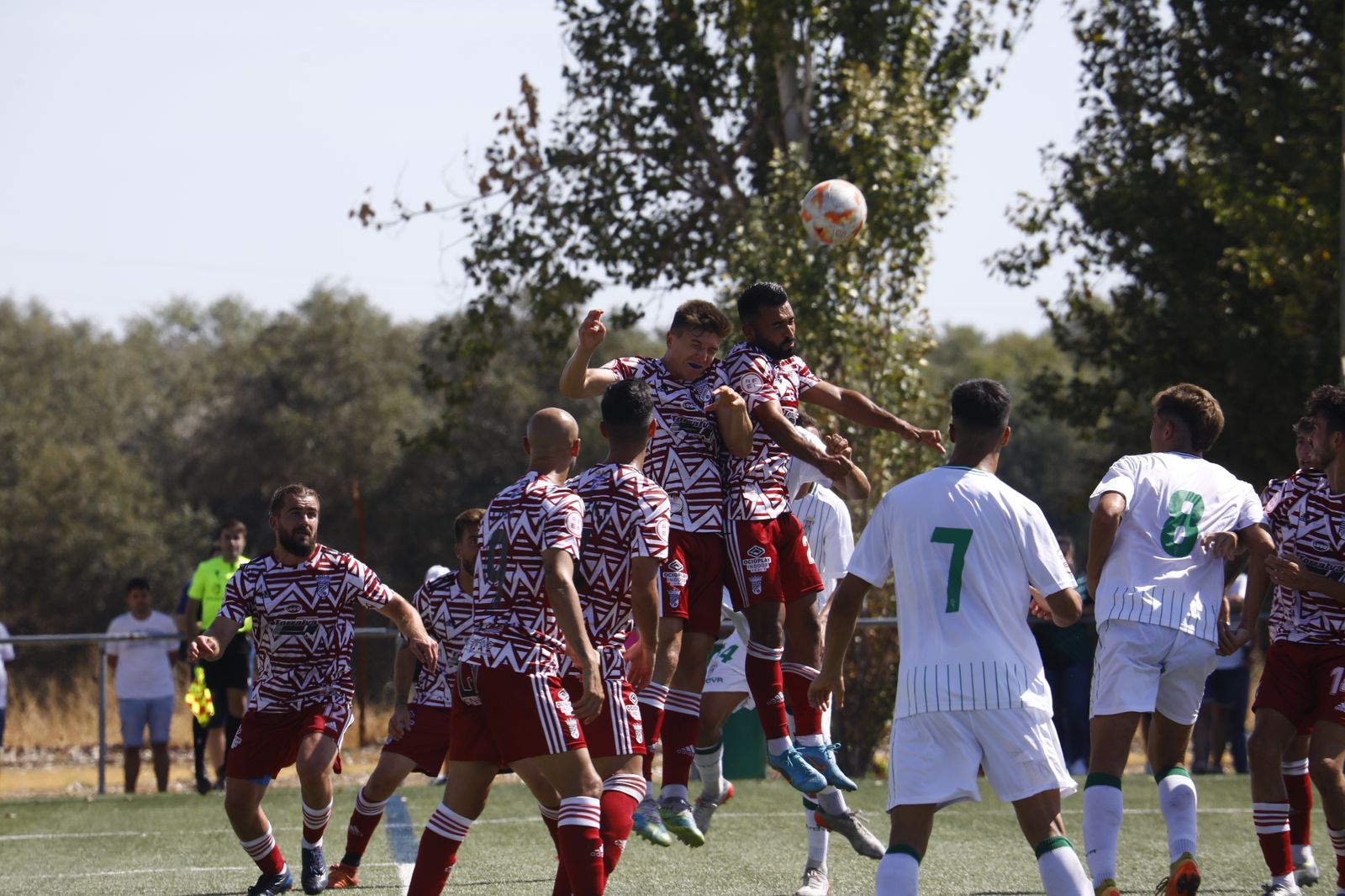 Imágenes del Córdoba B-Xerez CD en la Ciudad Deportiva (0-0)