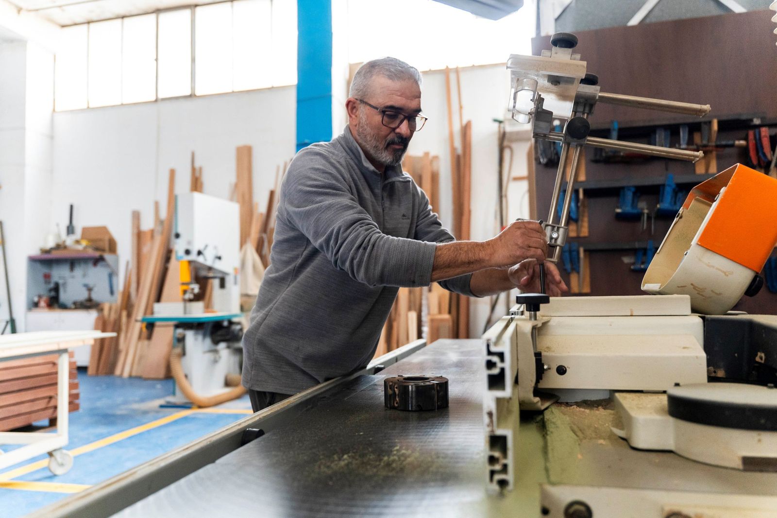 Carpinterías, un negocio tradicional que busca savia nueva, en imágenes