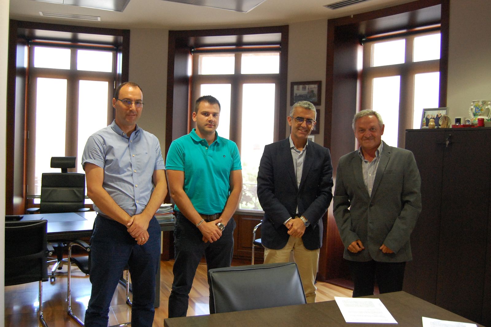 Cajamar y AlVelAl han firmado un convenio de colaboración recientemente.