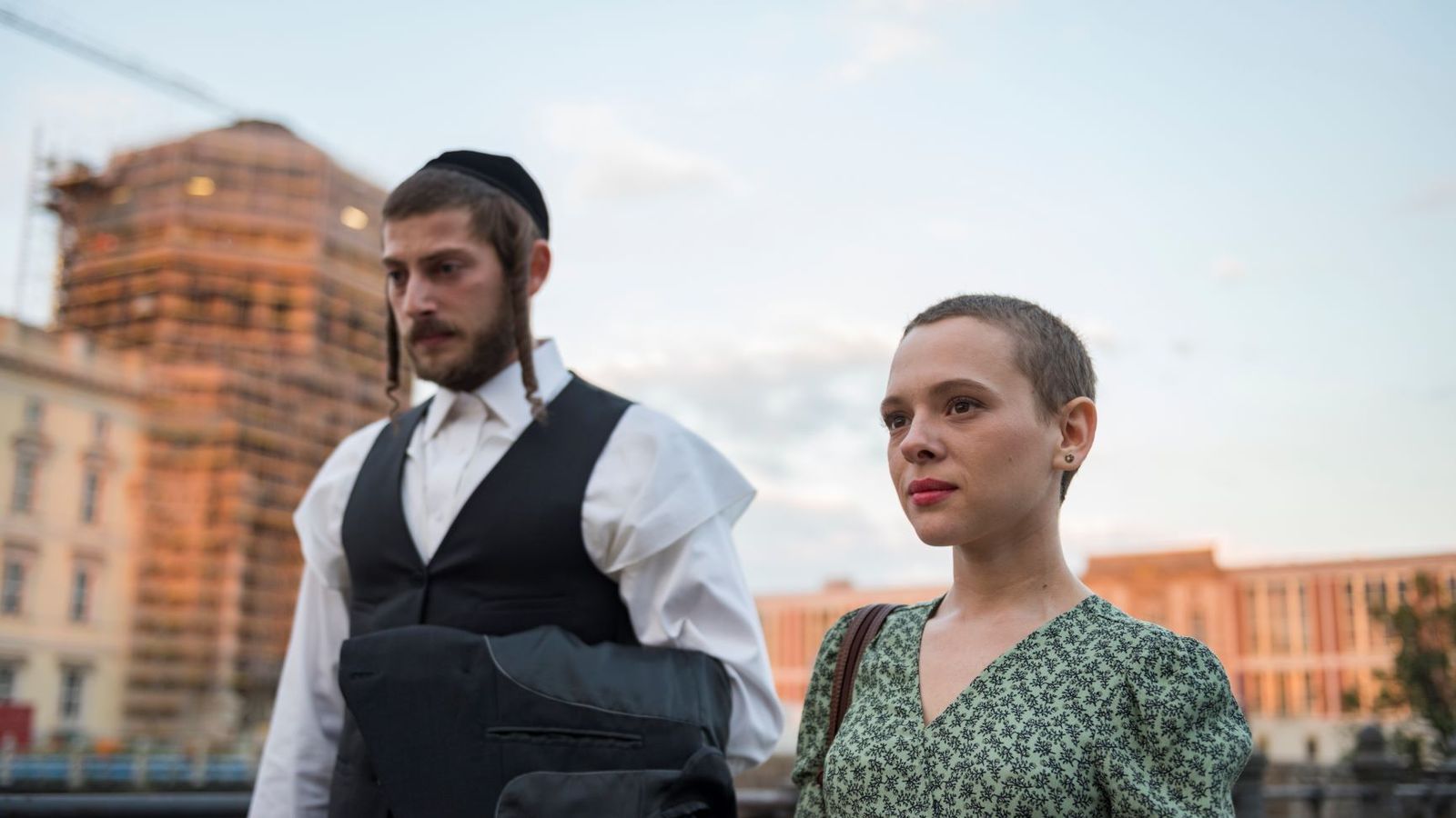 Los personajes de Esty y Yanky