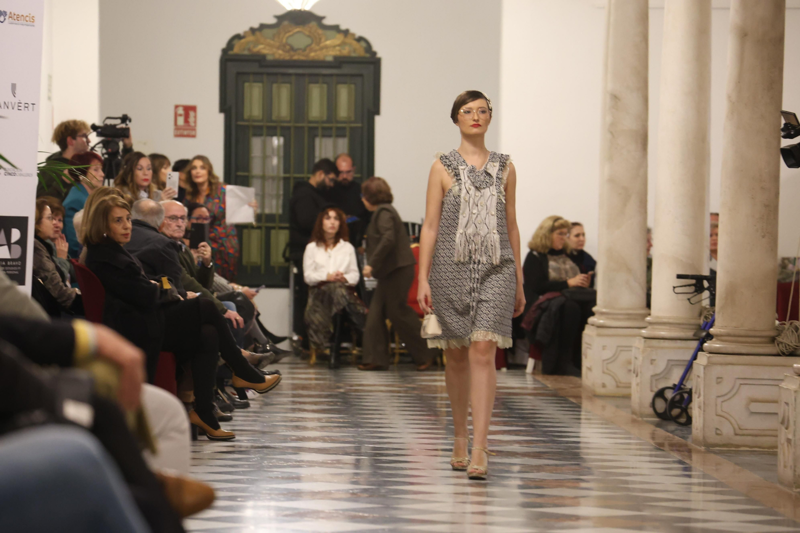 En fotos, el desfile de la Asociación TDAH Córdoba en el Palacio de la Merced