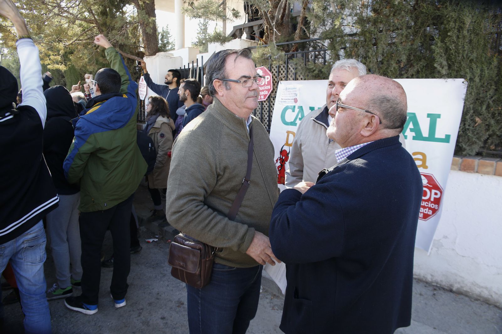 Las imágenes del desahucio en Las Gabias