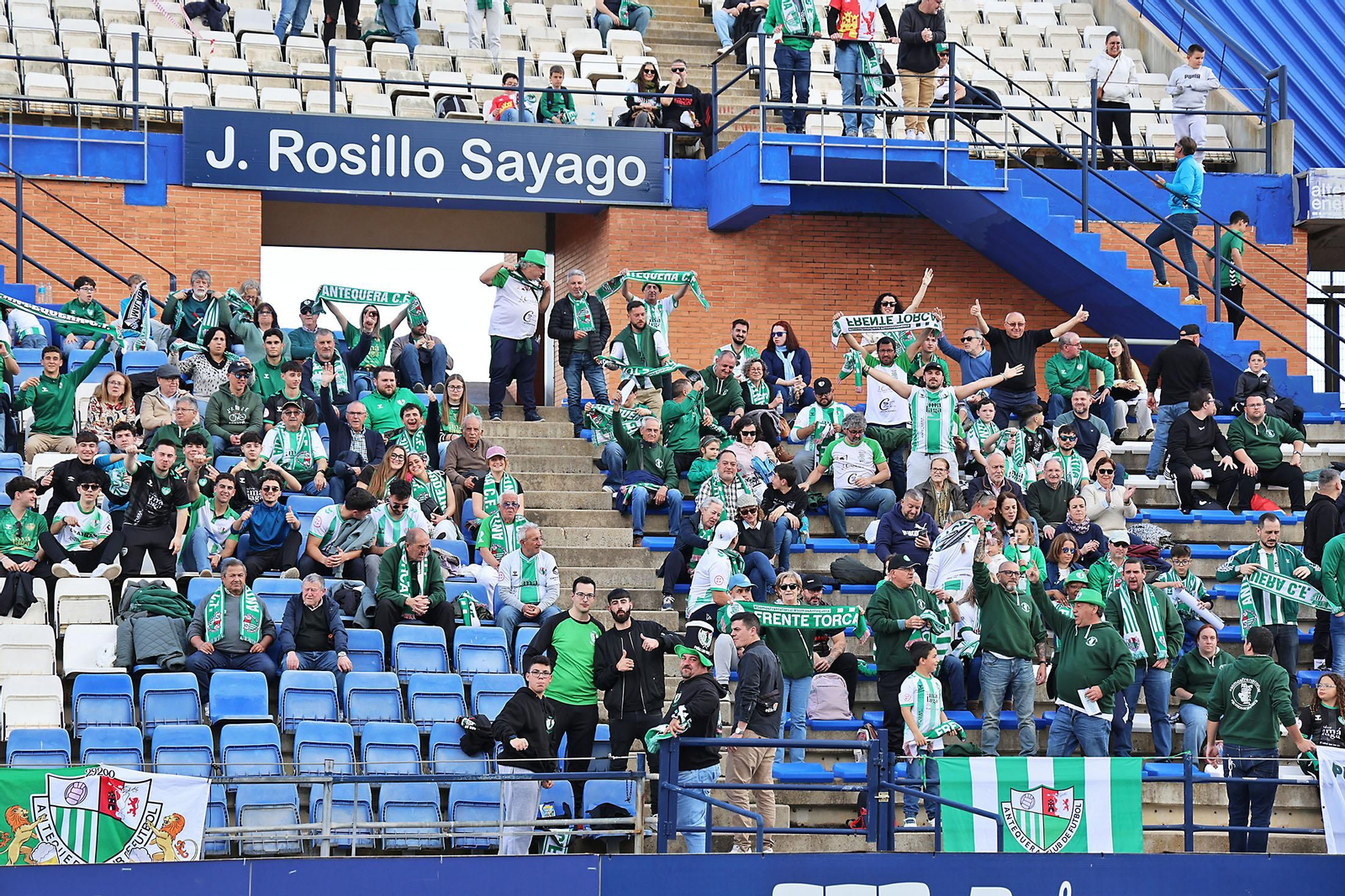Búscate en el Nuevo Colombino en el Recreativo de Huelva vs Antequera