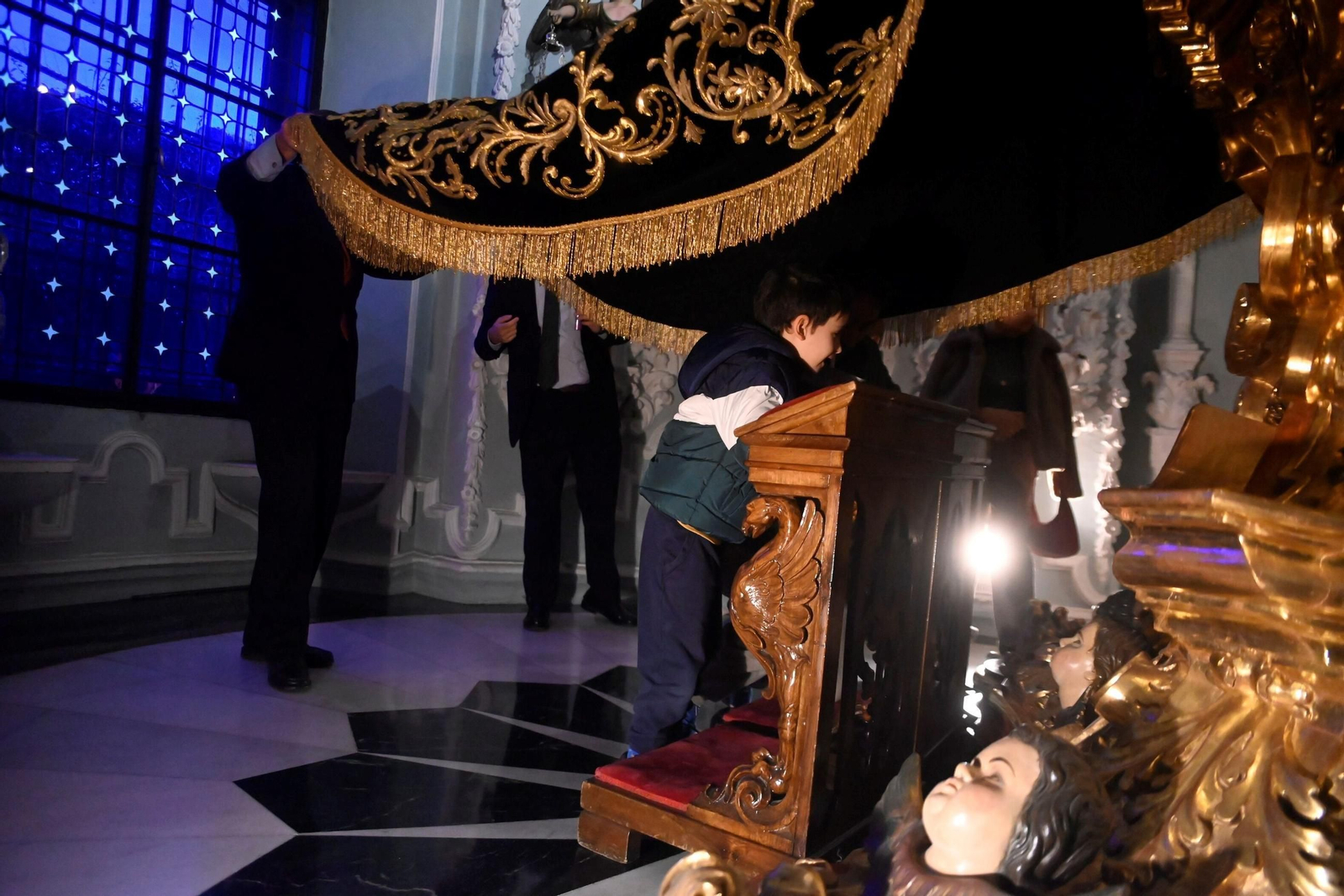 Las mejores fotos de la presentación de los niños a la Virgen de los Dolores de Córdoba