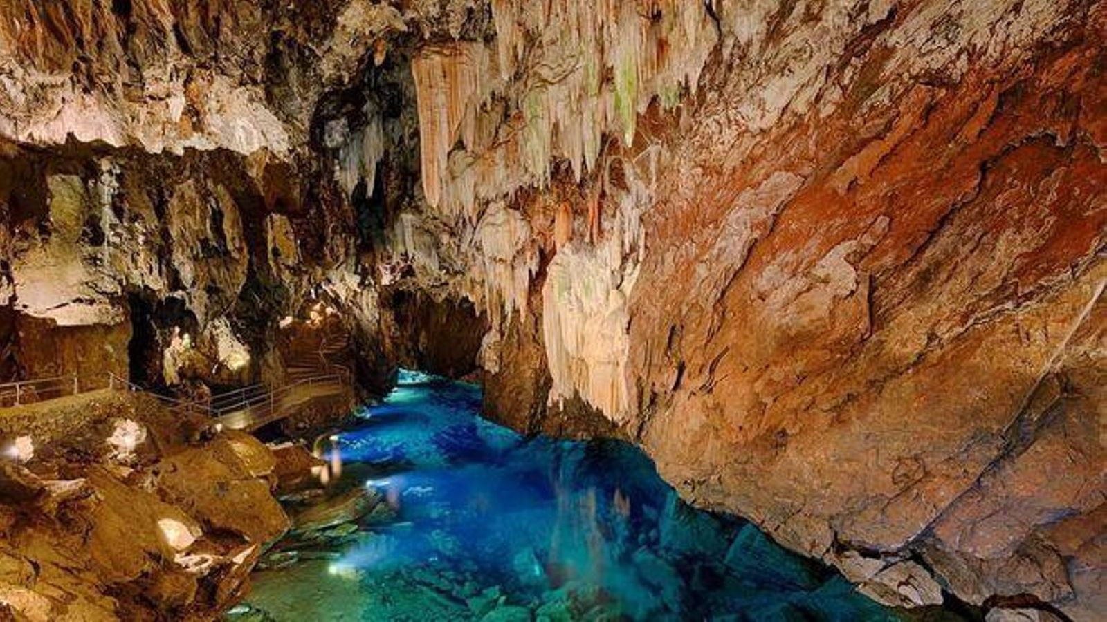 Gruta de las Maravillas, en Aracena