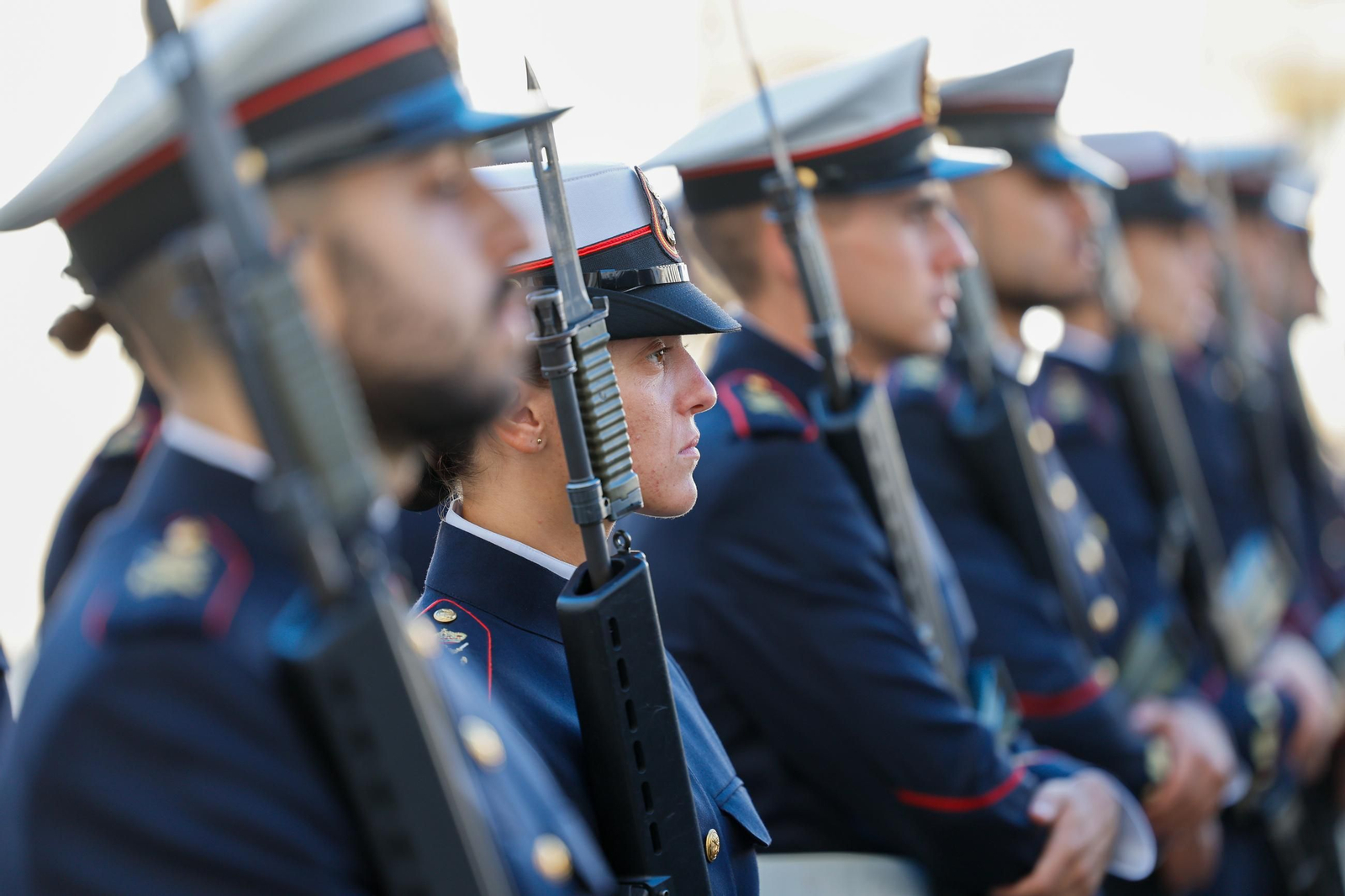 Las condecoraciones a los infantes de marina que participaron en la misión de la DANA, en imágenes