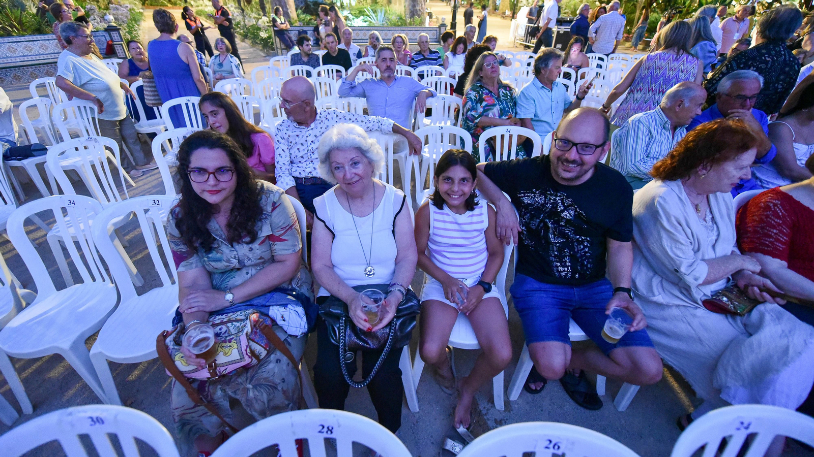 Búscate en la fotos del concierto de ' The Aralorak Project ' IX Encuentro Internacional de guitarra Paco de Lucía