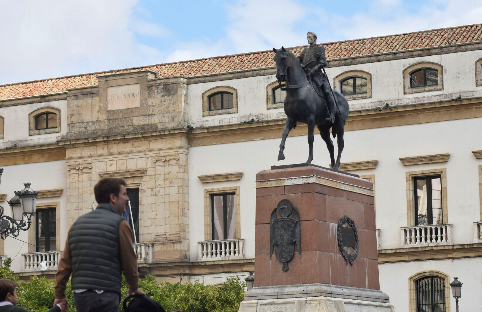 Estatua del Gran Capitán en la plaza de las Tendillas de Córdoba.