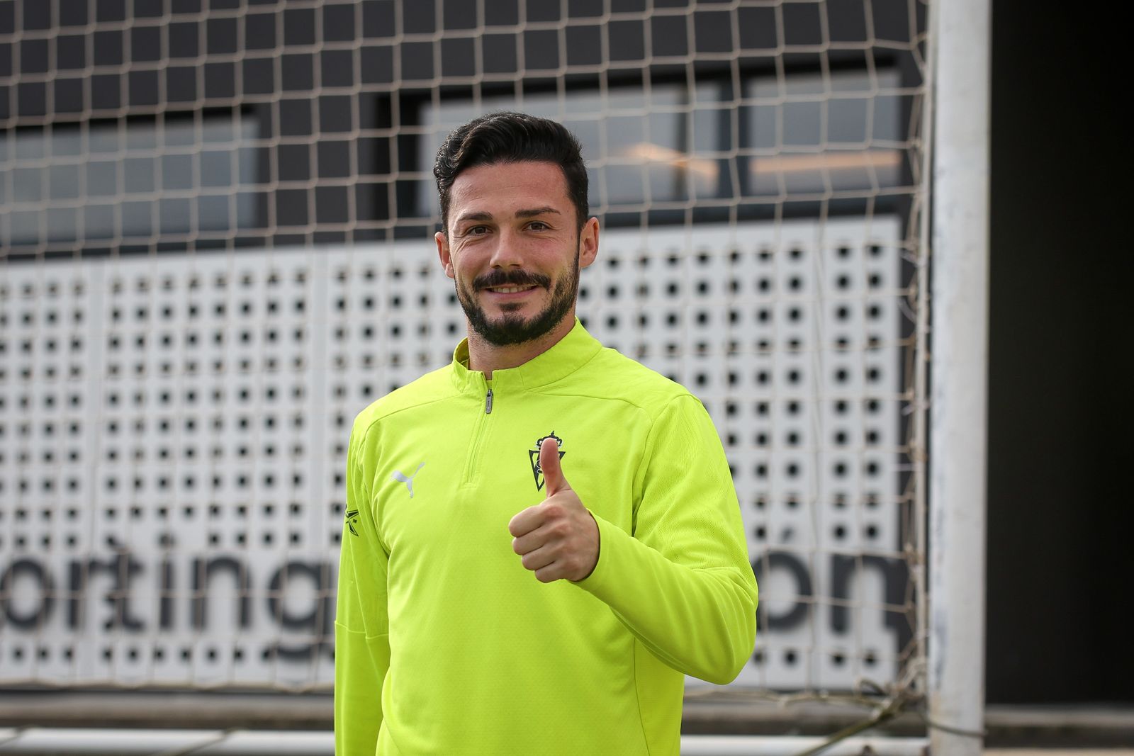 Jesús Bernal, futbolista del Sporting.