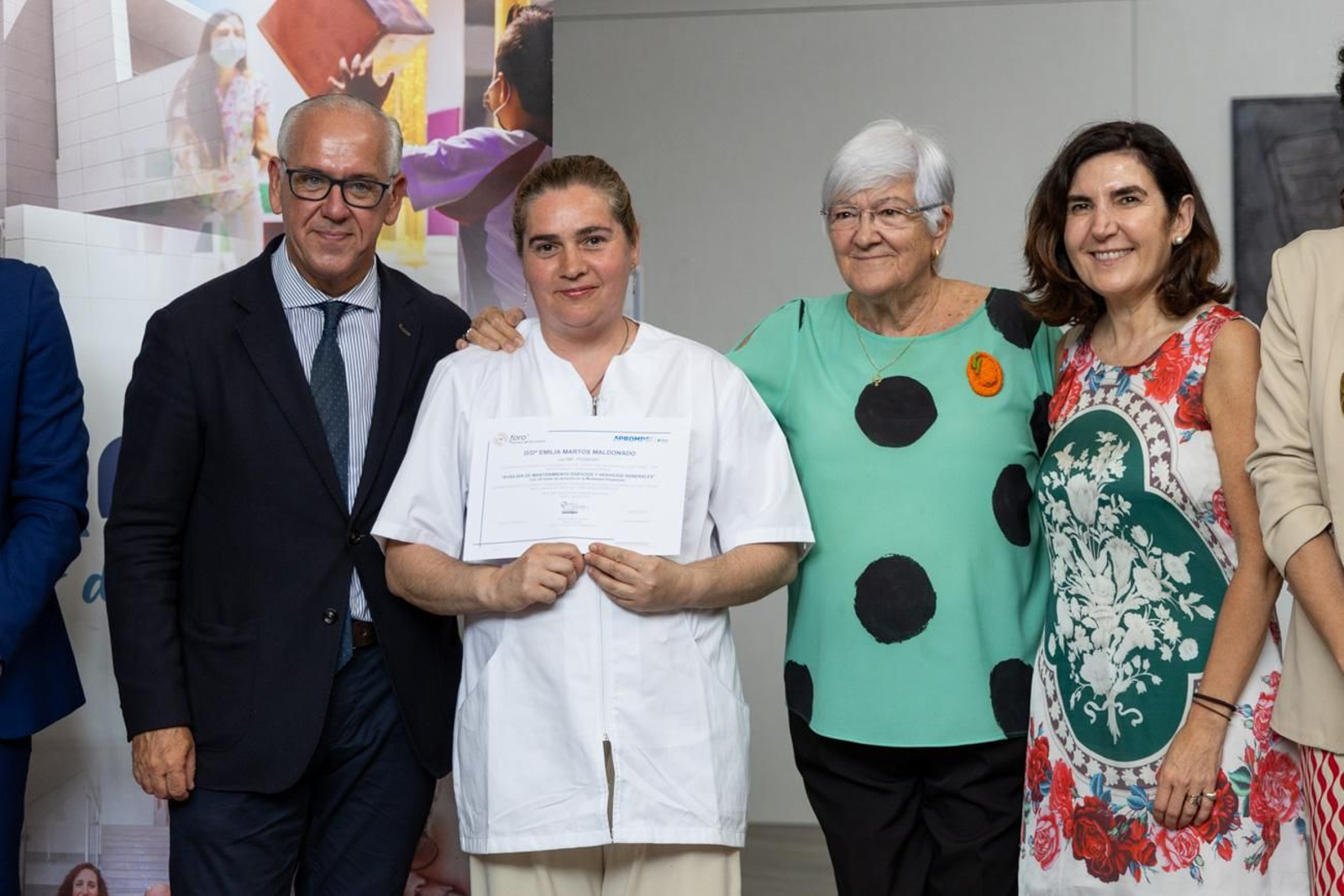 Visita de la consejera a las instalaciones de Aprompsi