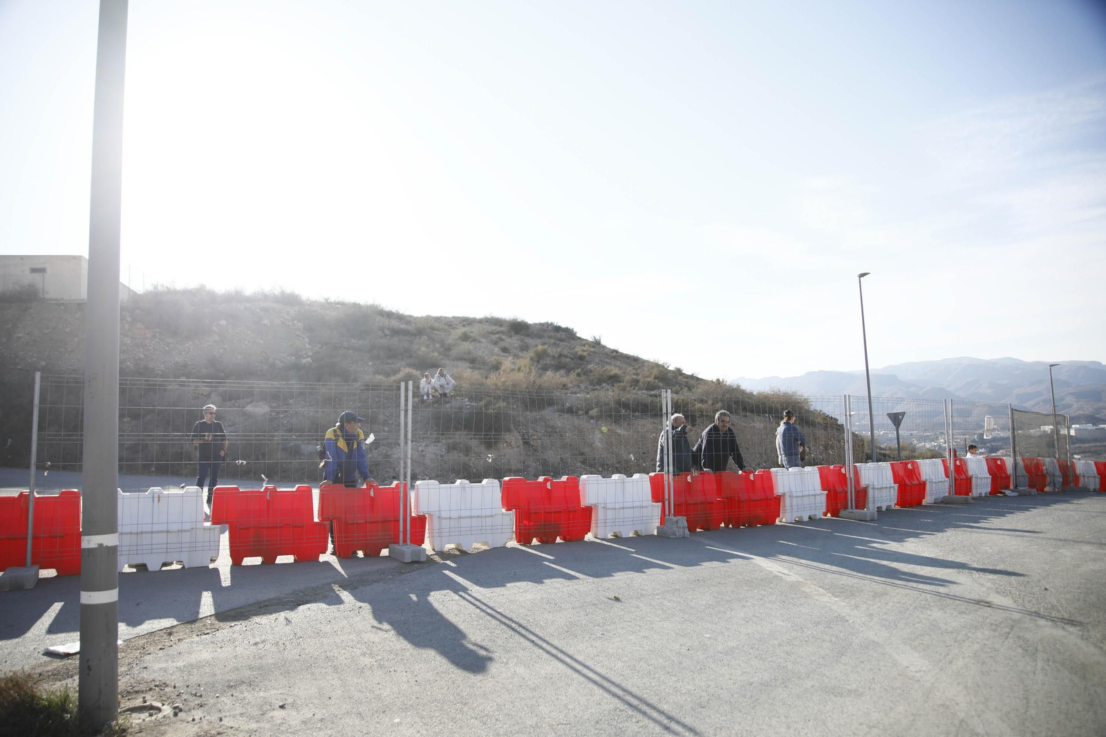 Imágenes del corte total en la A-7 de Almería