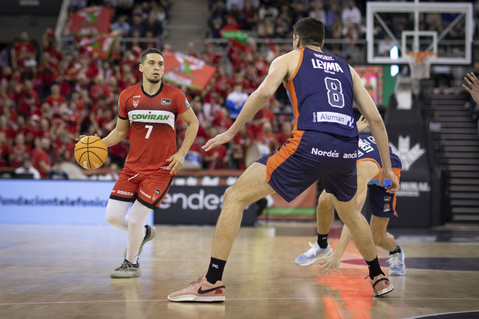 Ataque del Covirán Granada en un partido anterior