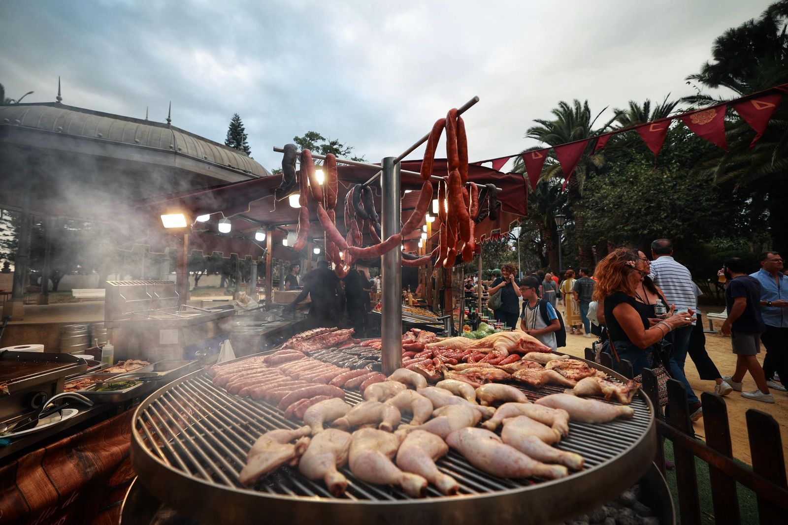 Imágenes del Mercado Fenicio del Parque Genovés de Cádiz
