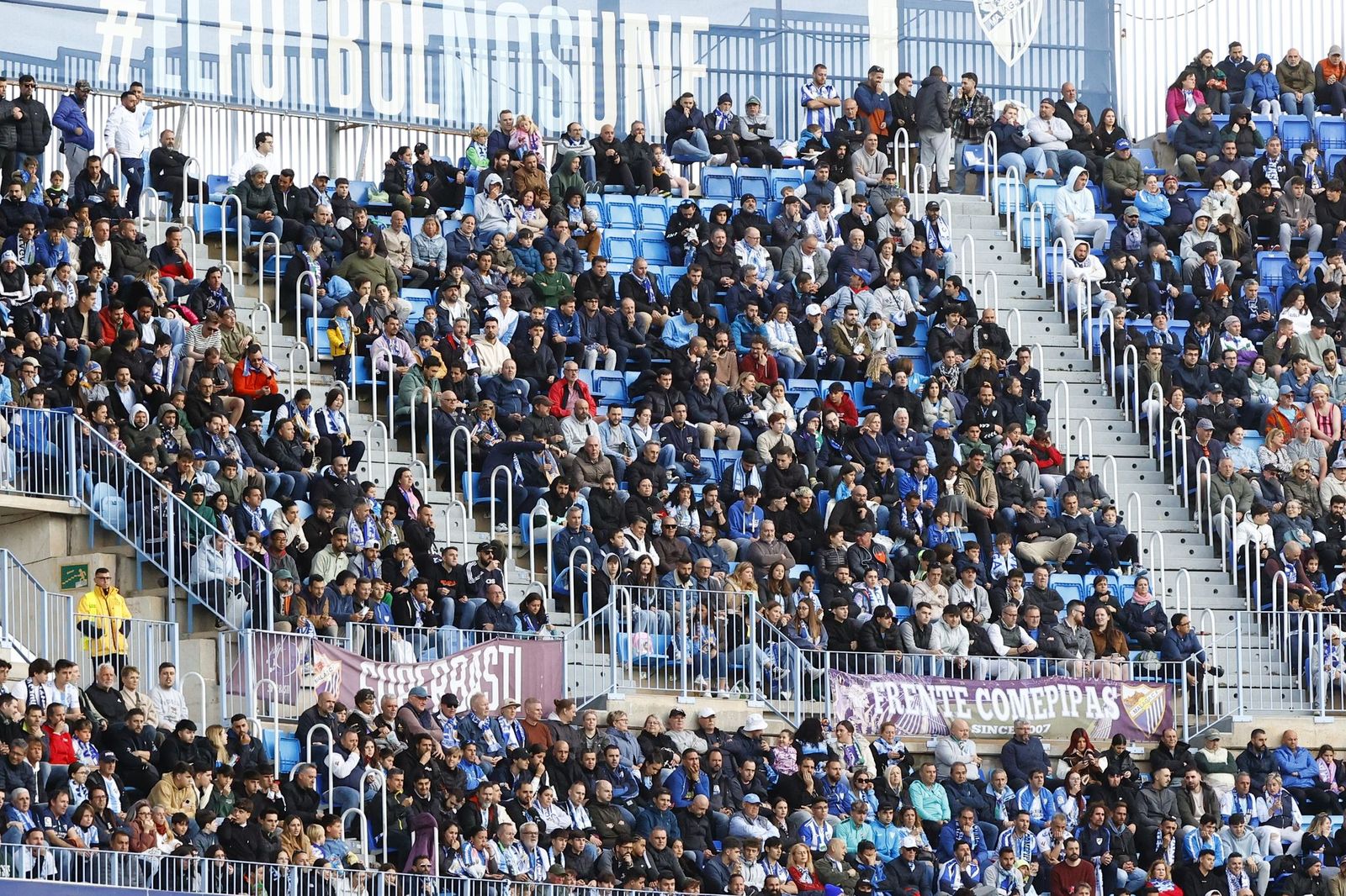 Búscate en La Rosaleda durante el Málaga CF-Racing de Ferrol