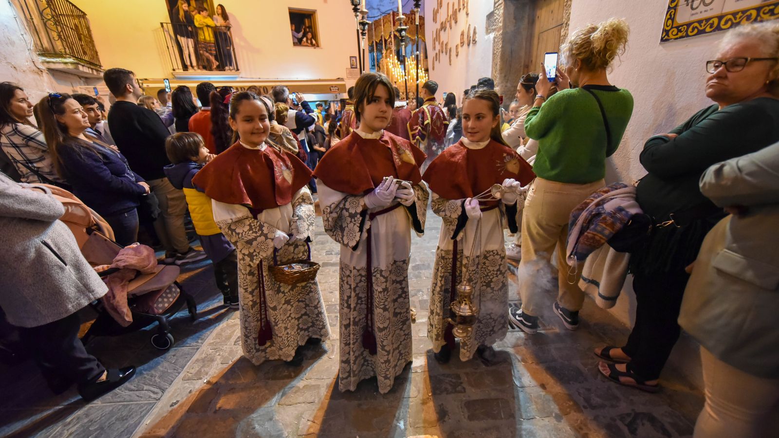 Fotos del Lunes santo en Tarifa: Nuestro Padre Jesús en la Oración en el Huerto y Nuestra Madre de Dios y del Rosario