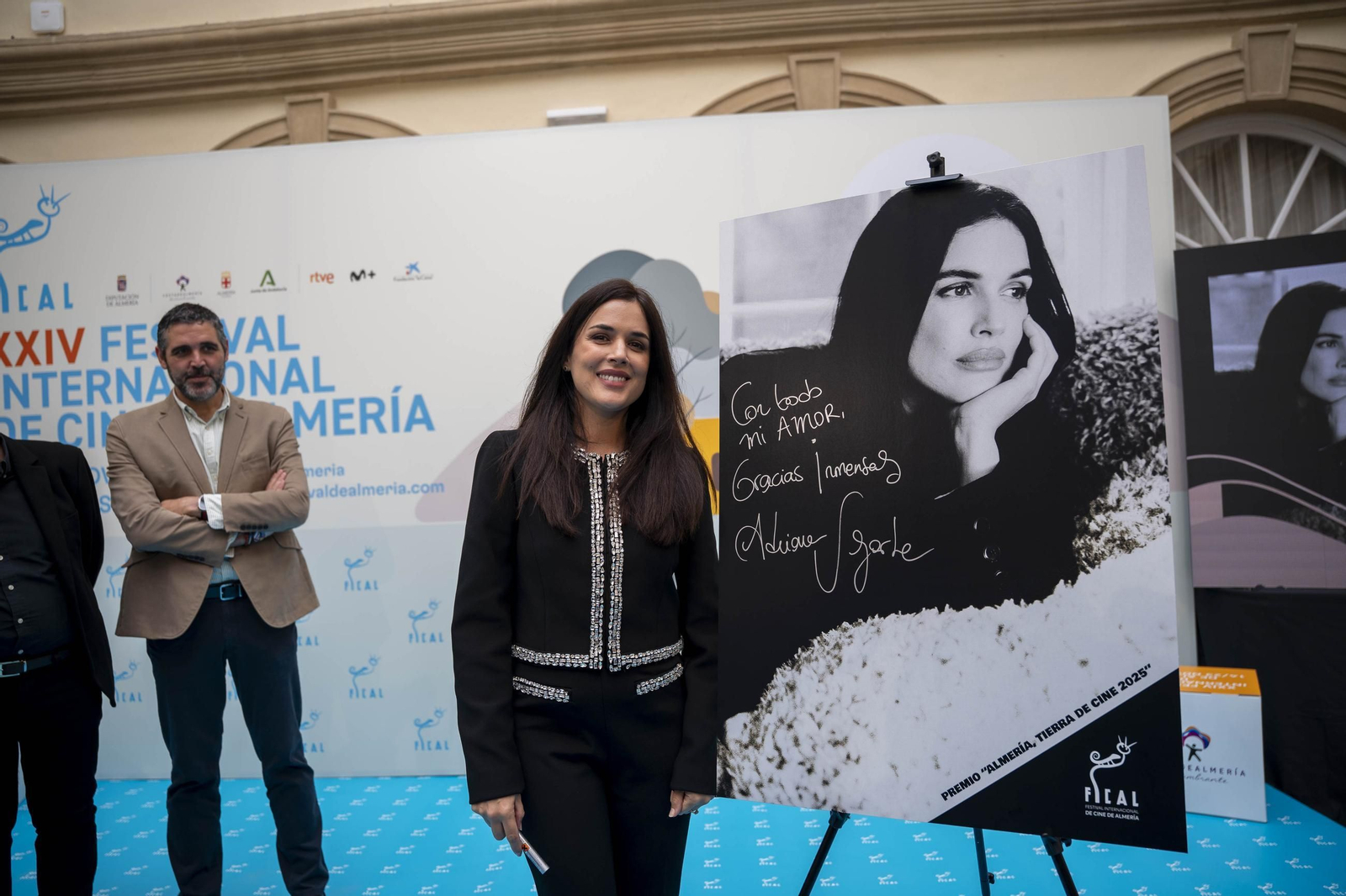 Las imágenes de Adriana Ugarte, Premio 'Almería, Tierra de Cine'