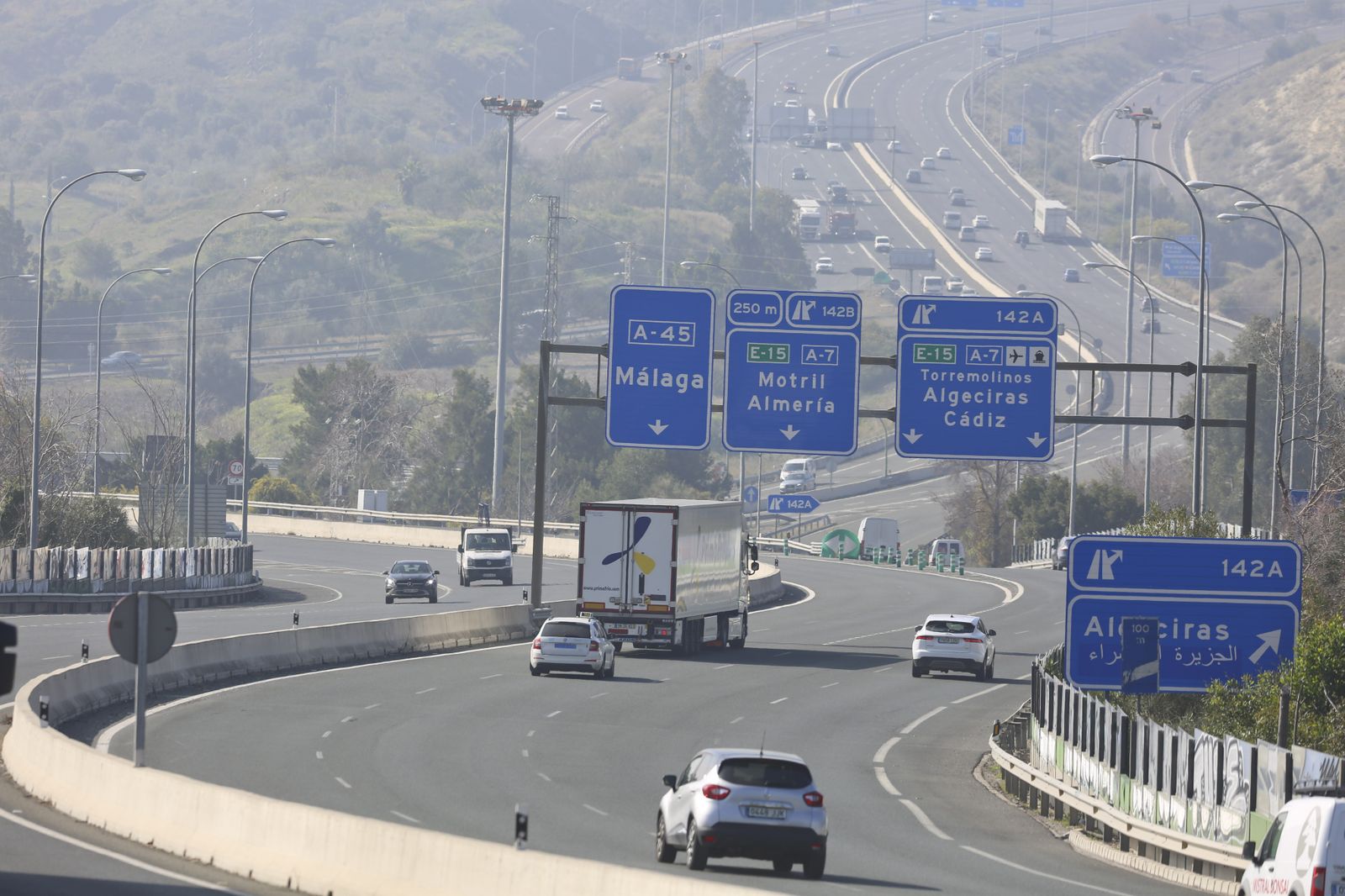 Acceso a Málaga por la autovía A-45.