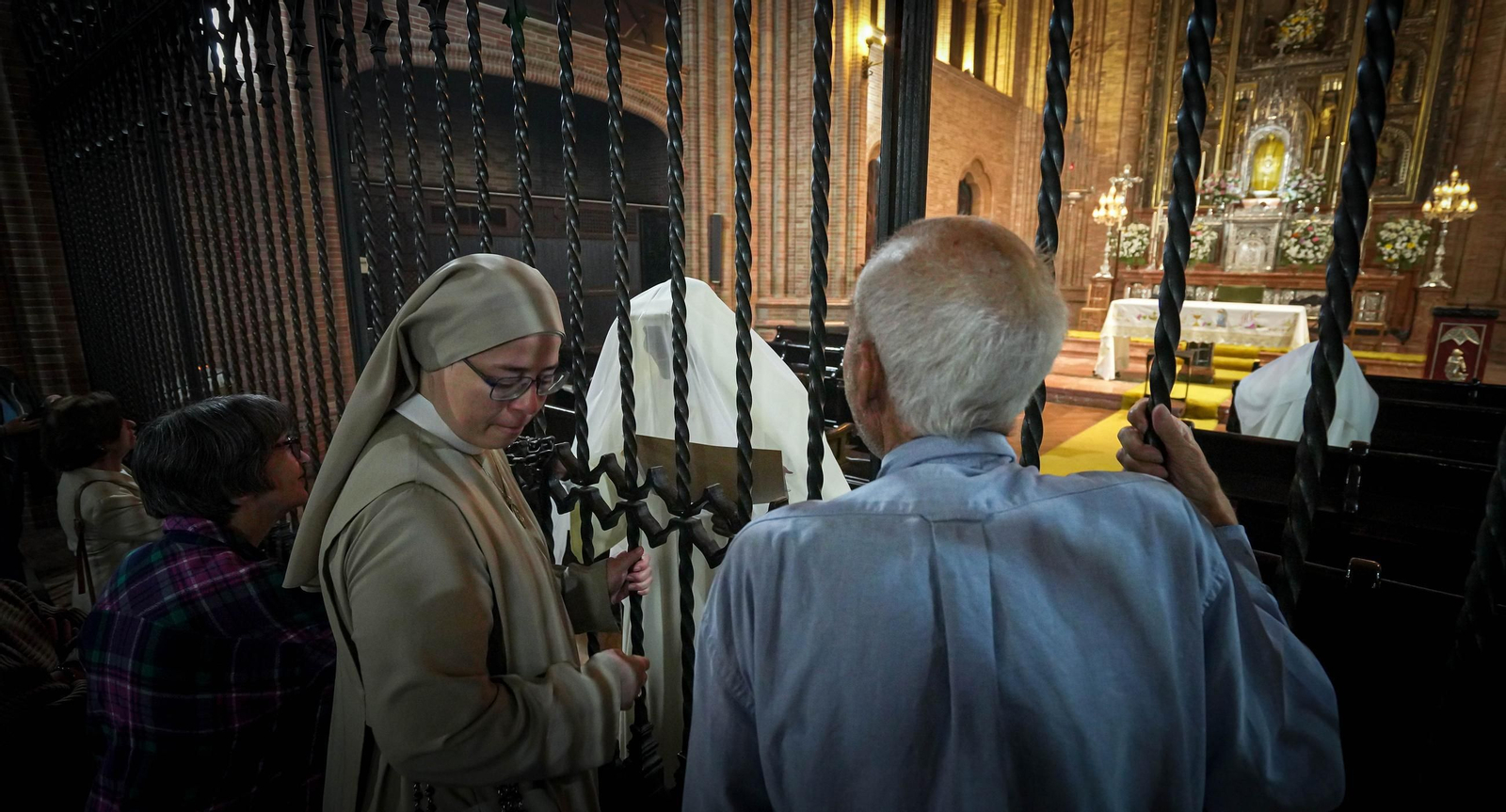 Imágenes de la despedida de las Esclavas de Santísimo Sacramento de Jerez