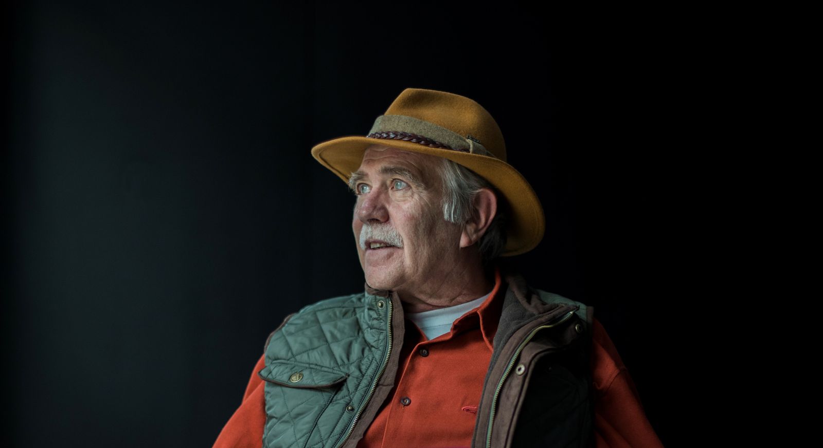 El autor Antonio Pérez Henares.