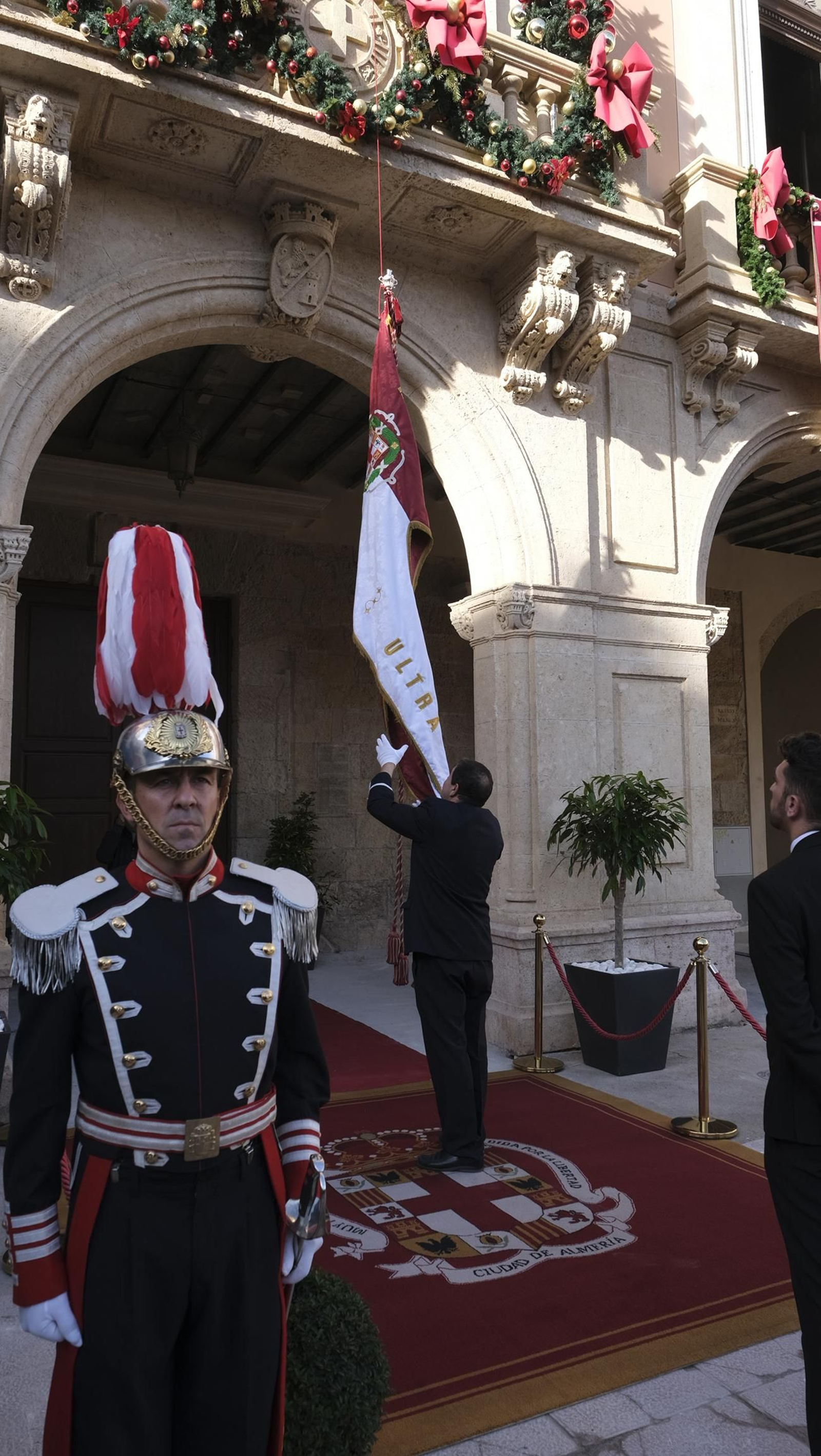 Imágenes de la celebración del Día del Pendón en Almería