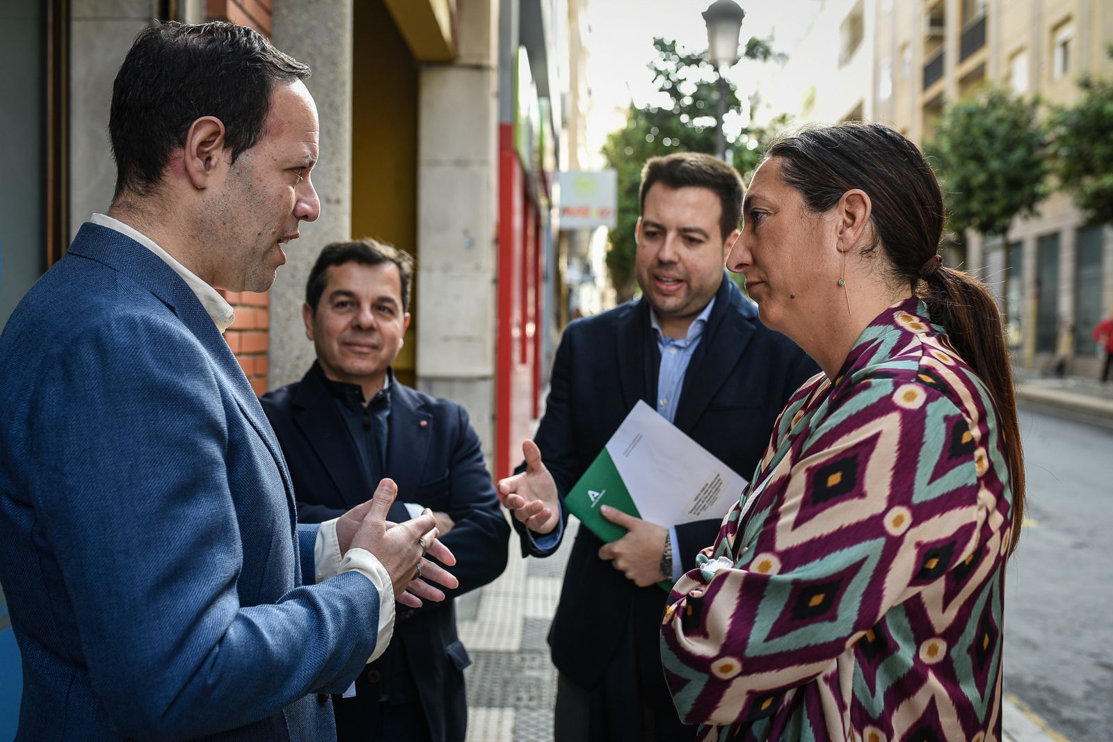 Imágenes de la inauguración del Centro de Día para personas sin hogar de Andalucía Inserta