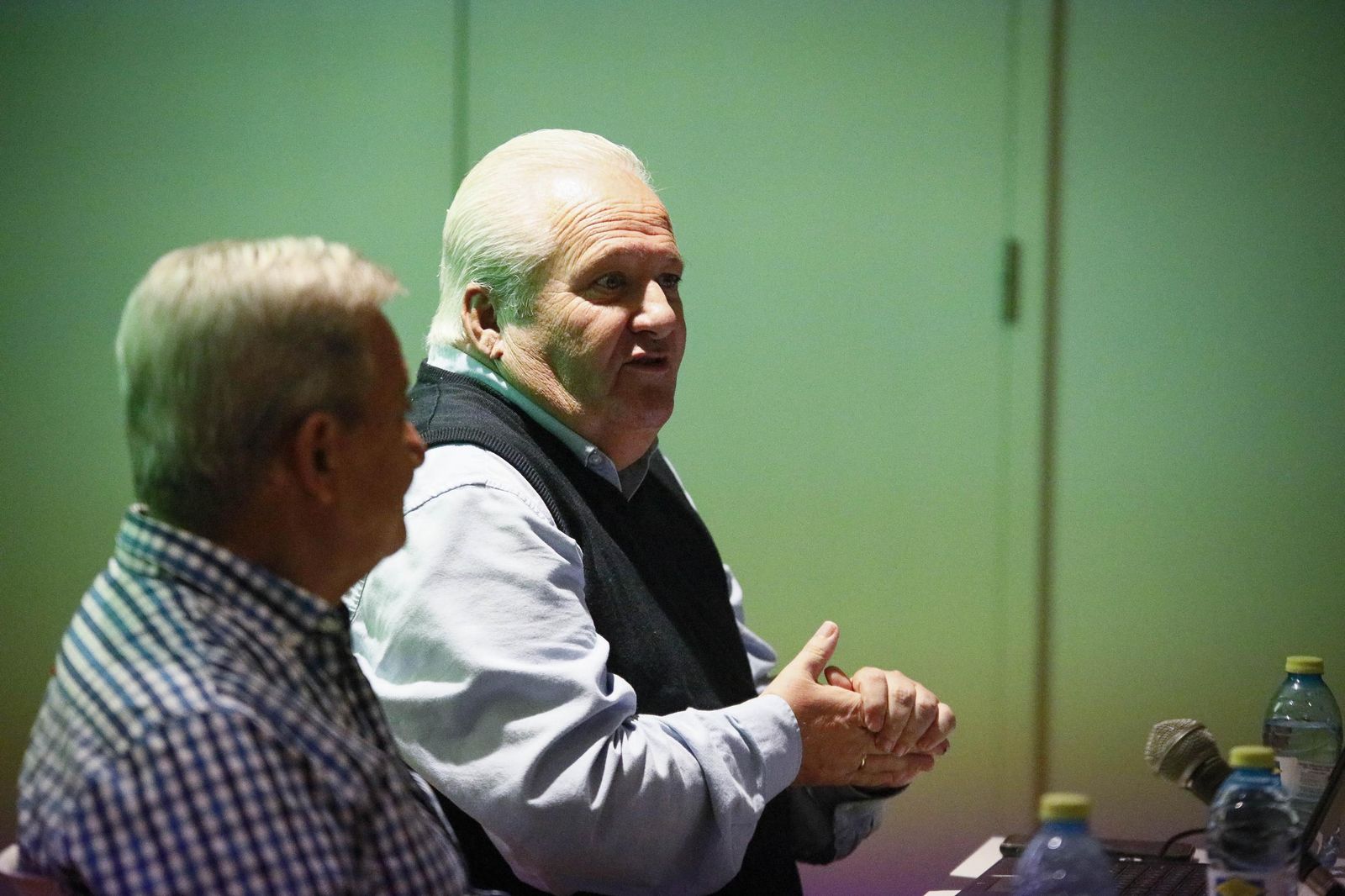 Las imágenes de las jornadas por la "XIX Semana Cultural" con Antonio Andrés en Almería