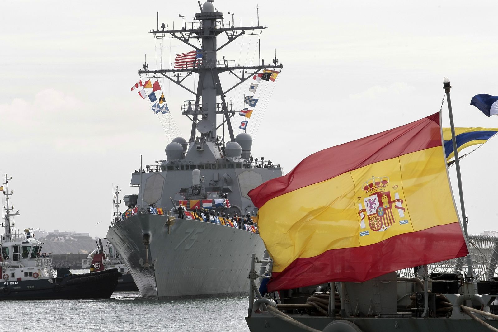 Imagen de archivo de un buque llegando a la Base.