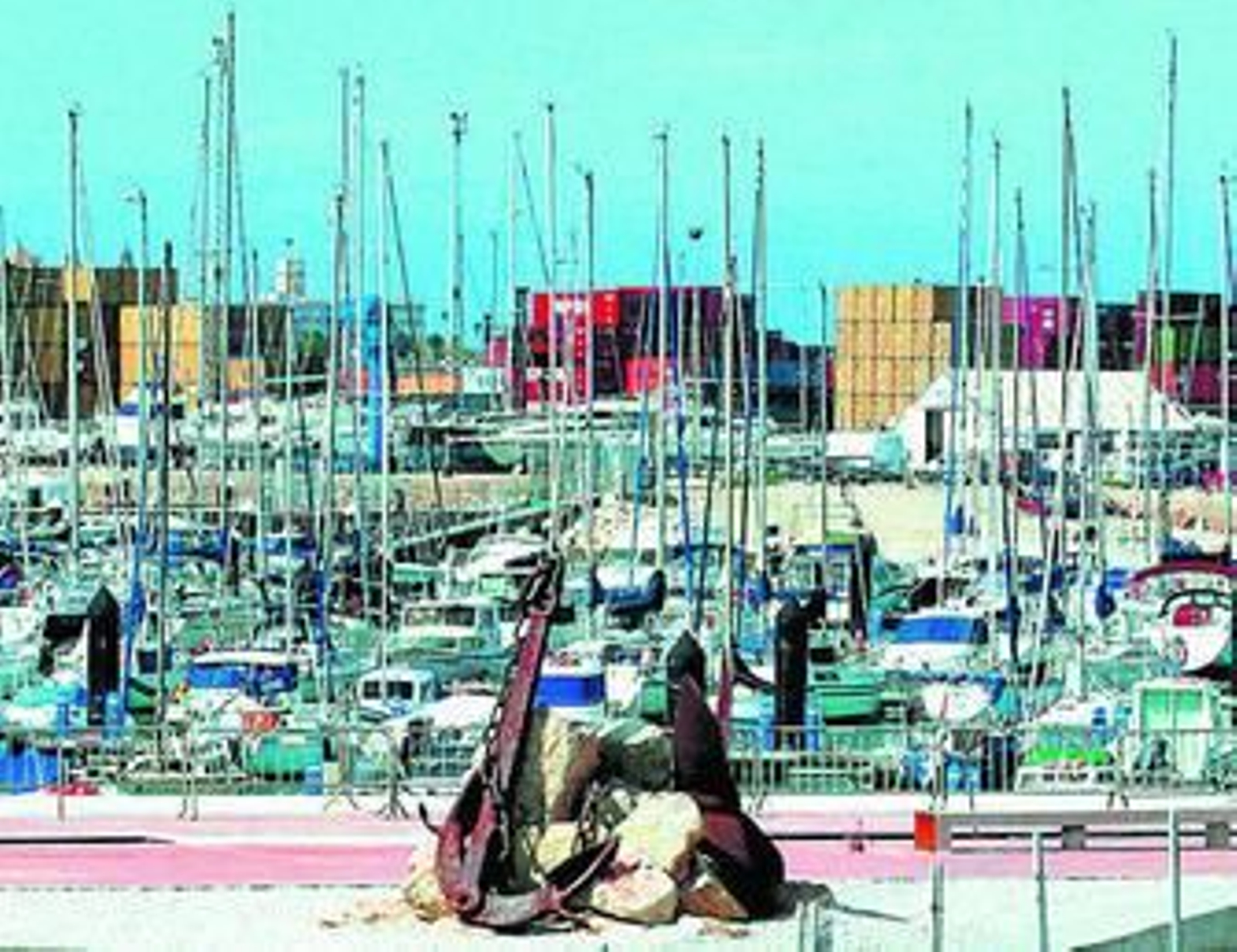 Las instalaciones de Puerto América en Cádiz.