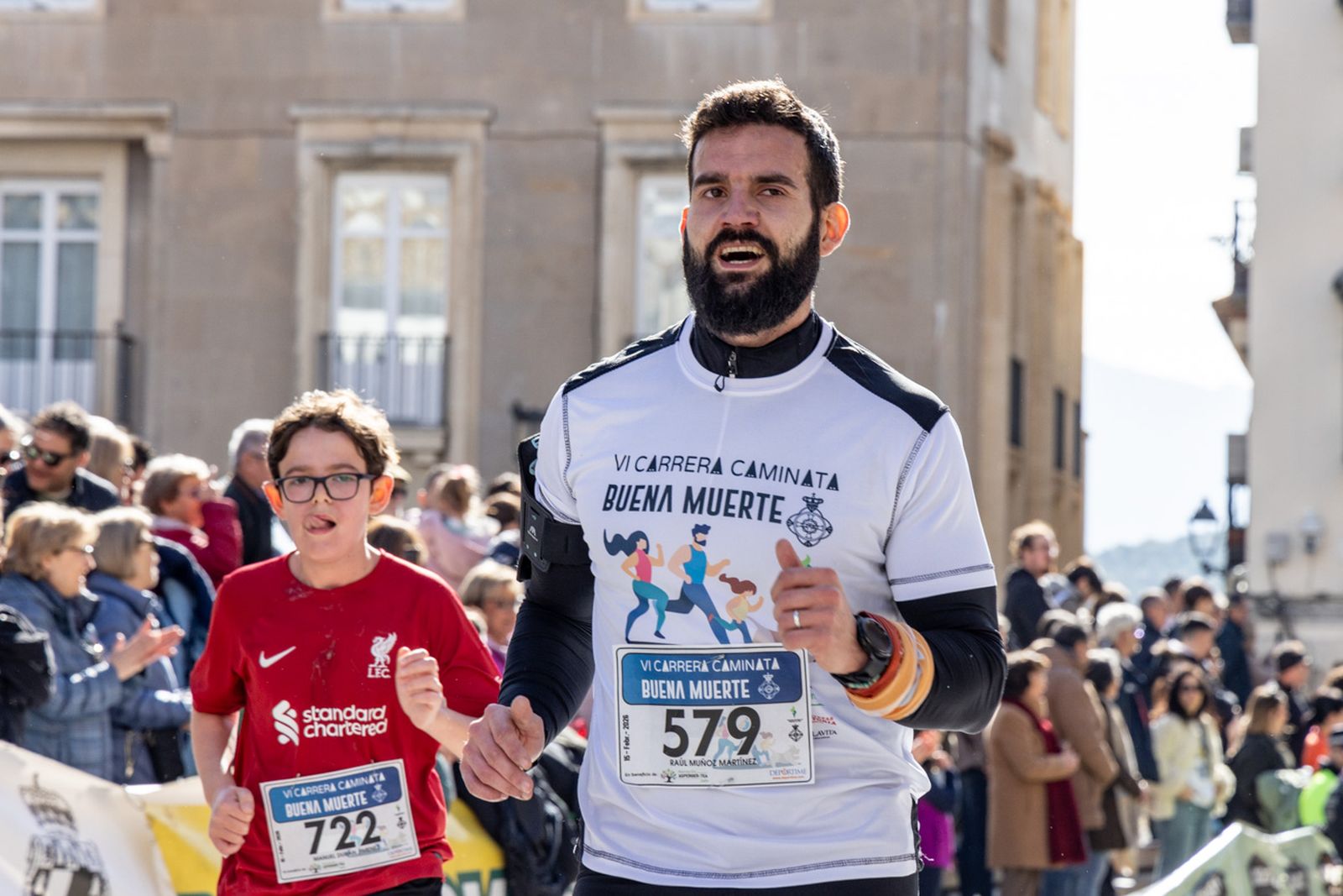 En imágenes: deporte y solidaridad se dan la mano en la VI Carrera-Caminata de la Hermandad de la Buena Muerte (1)