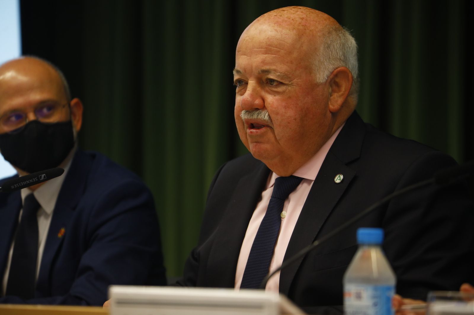 El Consejero de Salud y Familias, Jesús Aguirre.