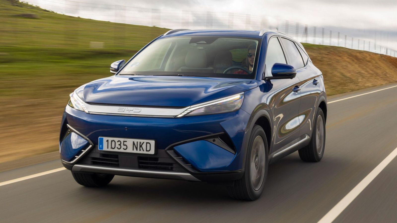 BYD reinventa el Atto 3 con un Evo que llega más lejos siendo más eficiente, potente y cargando más rápido