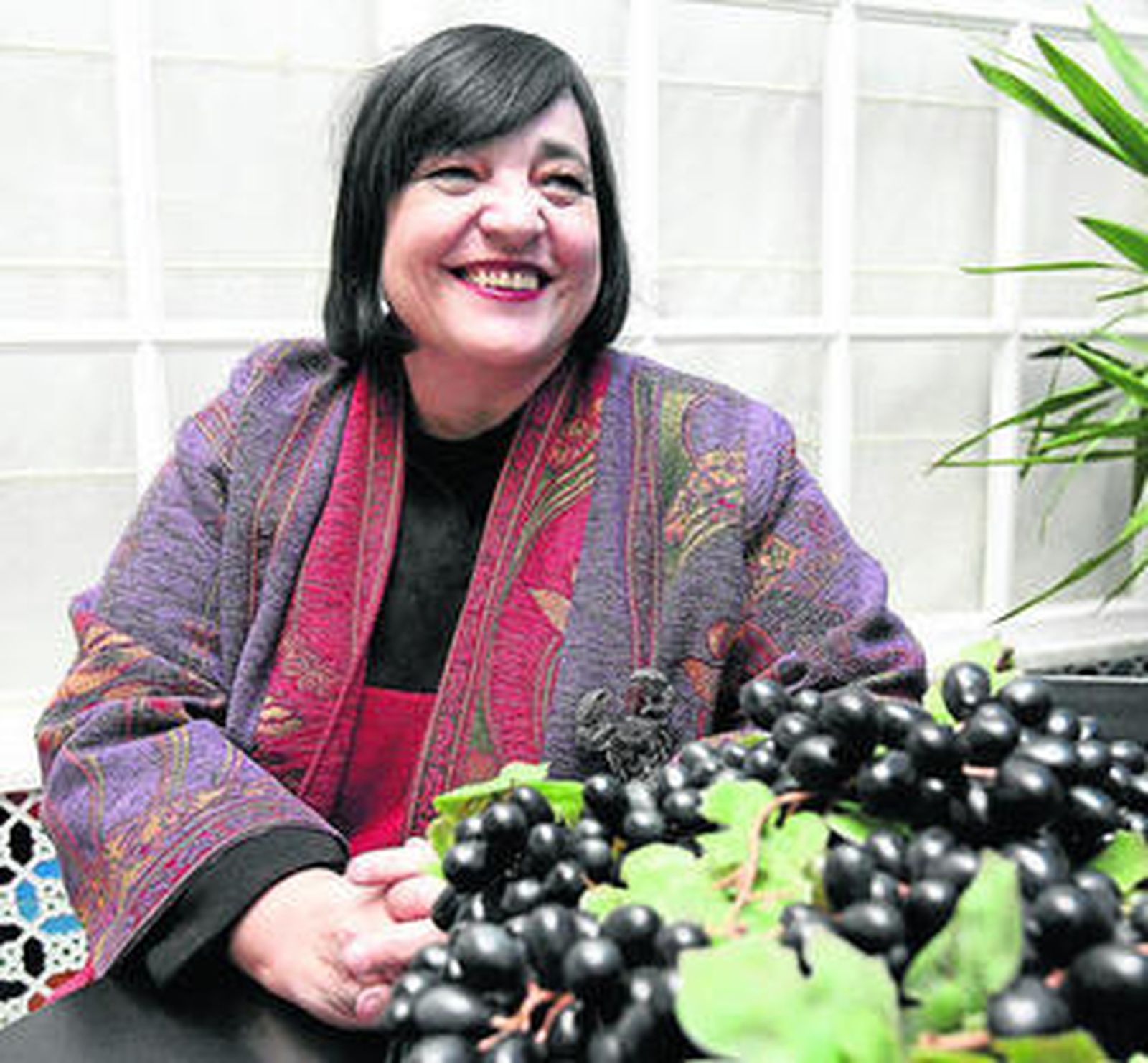 La diseñadora Carmen de Giles, en su casa-taller del Arenal.