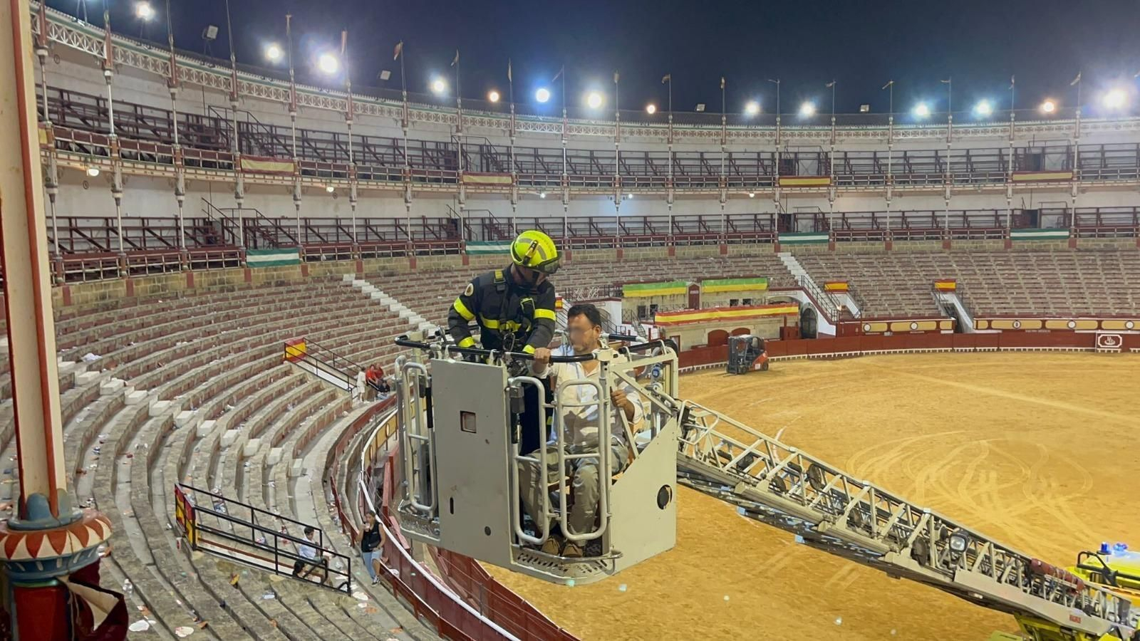 Rescate en la plaza de toros de El Puerto
