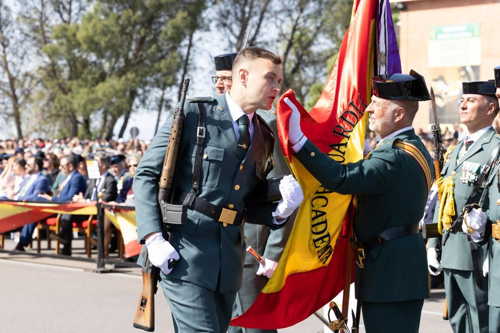Jura de bandera de la 130ª promoción de guardias civiles de la Academia de Baeza
