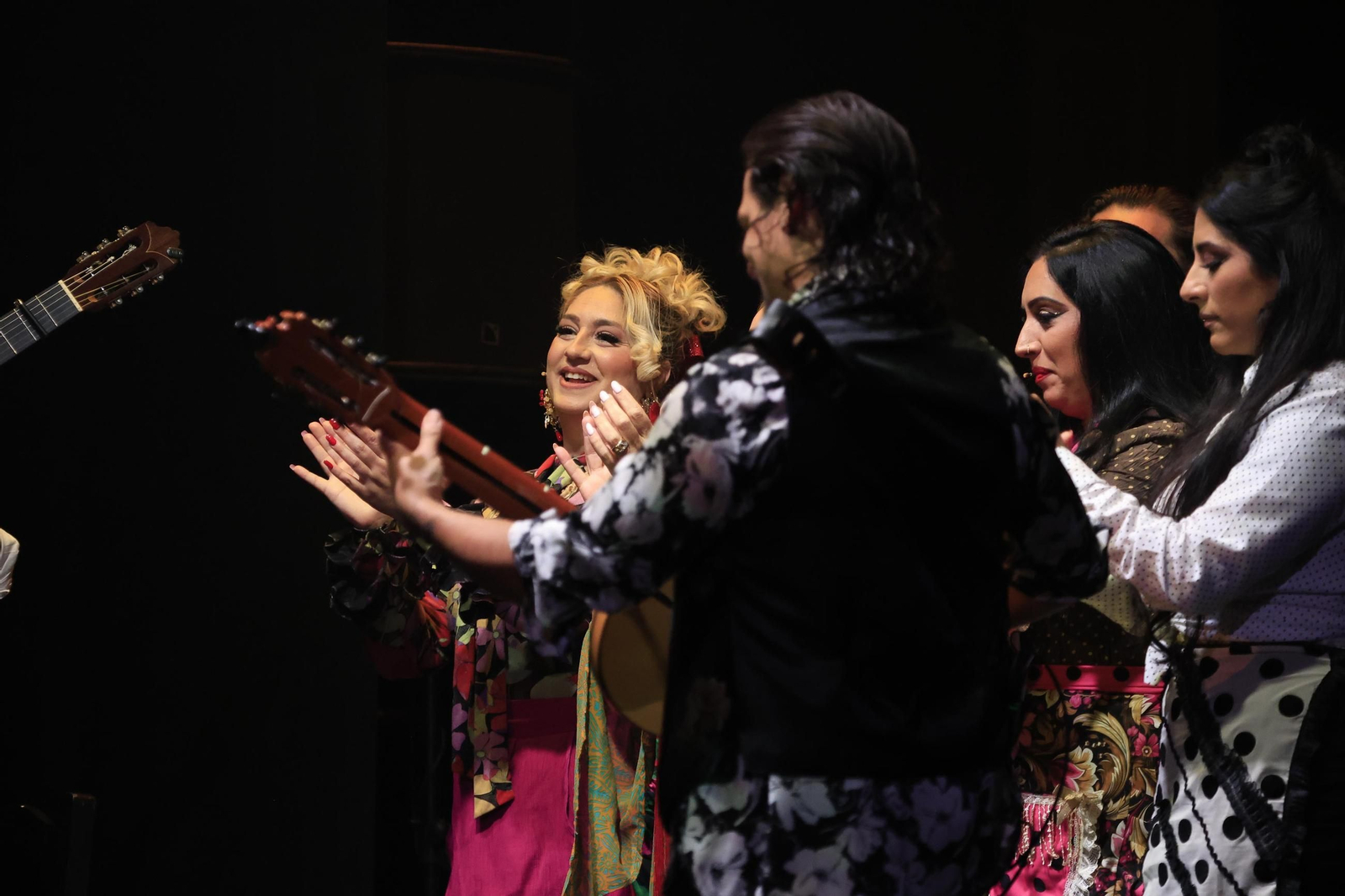 Fotos de la Navidad flamenca en San Roque con el espectáculo "Farrucos y Fernández"