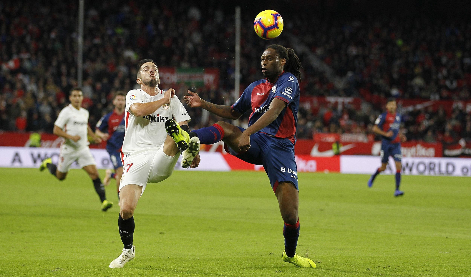 El Sevilla-Huesca, en imágenes