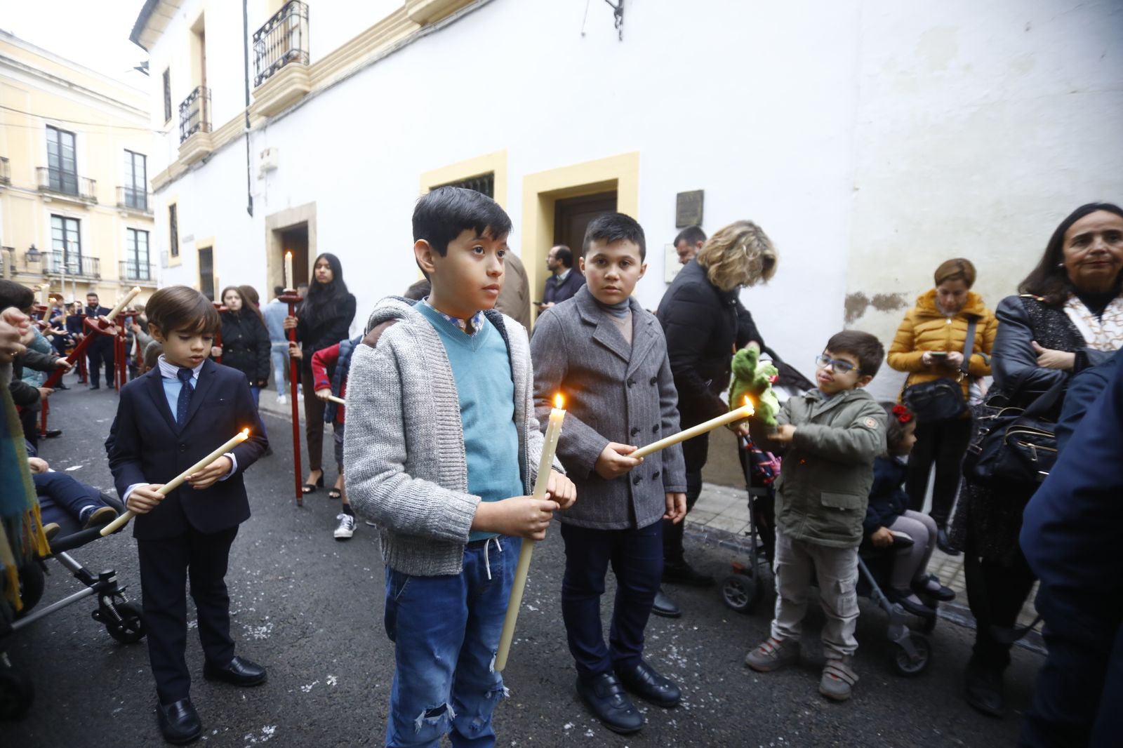La procesión del Niño Jesús de la Compañía de Córdoba, en imágenes